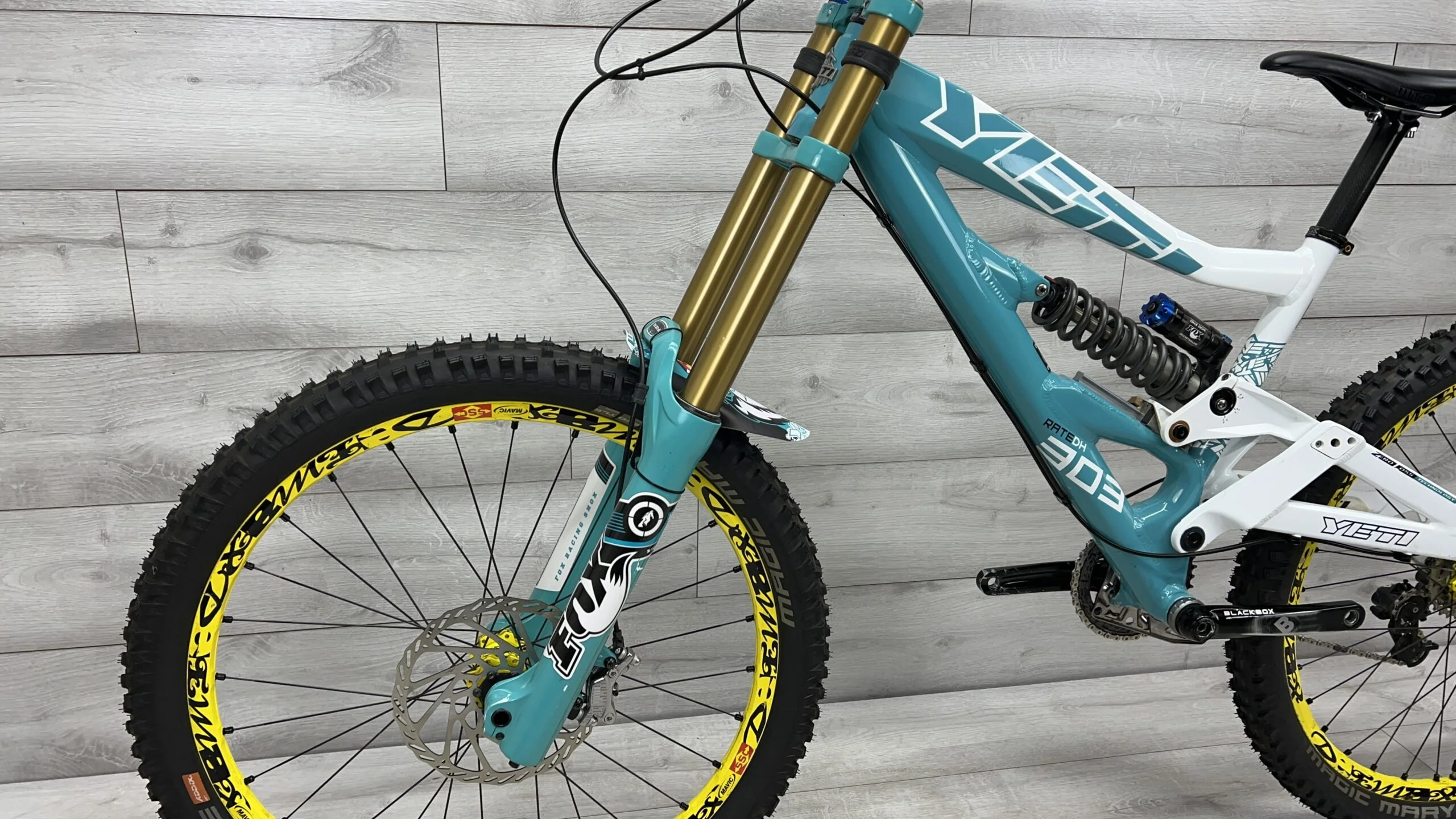 2010 Yeti 303 RDH  Mountain Bike - Medium - Image 8
