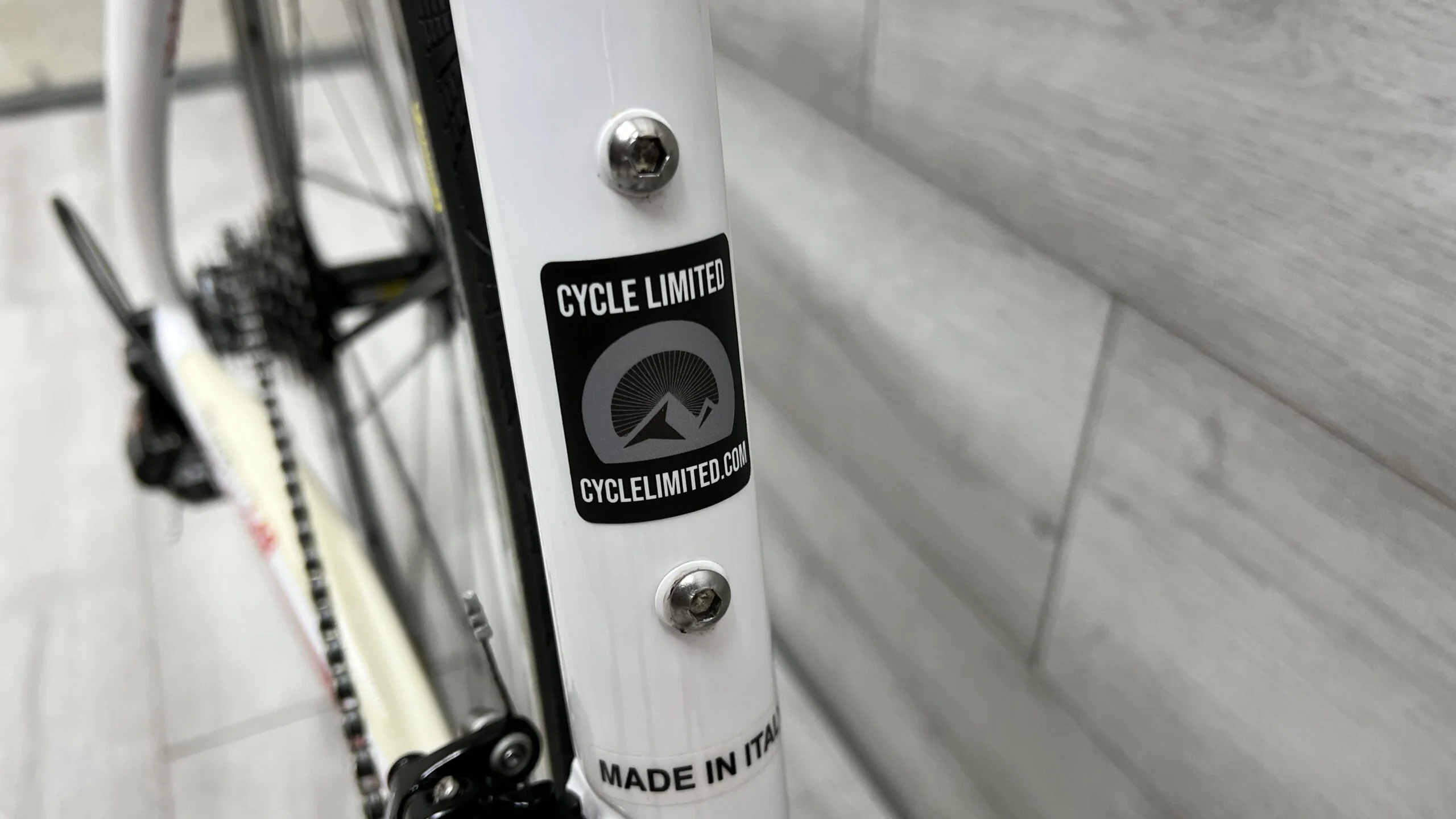 2012 Pinarello Dogma 60.1 Road Bike - 56cm - Image 3