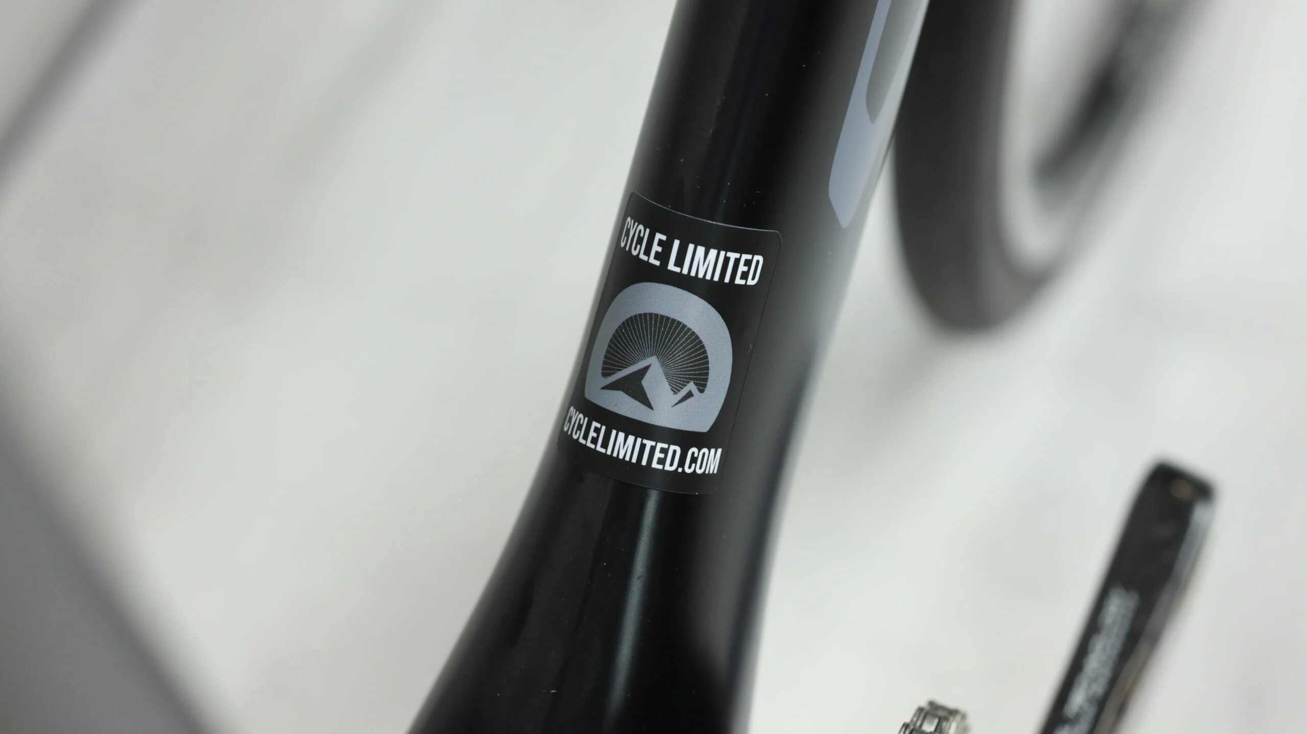 2012 Specialized S-Works McLaren Venge Road Bike - 56cm - Image 3