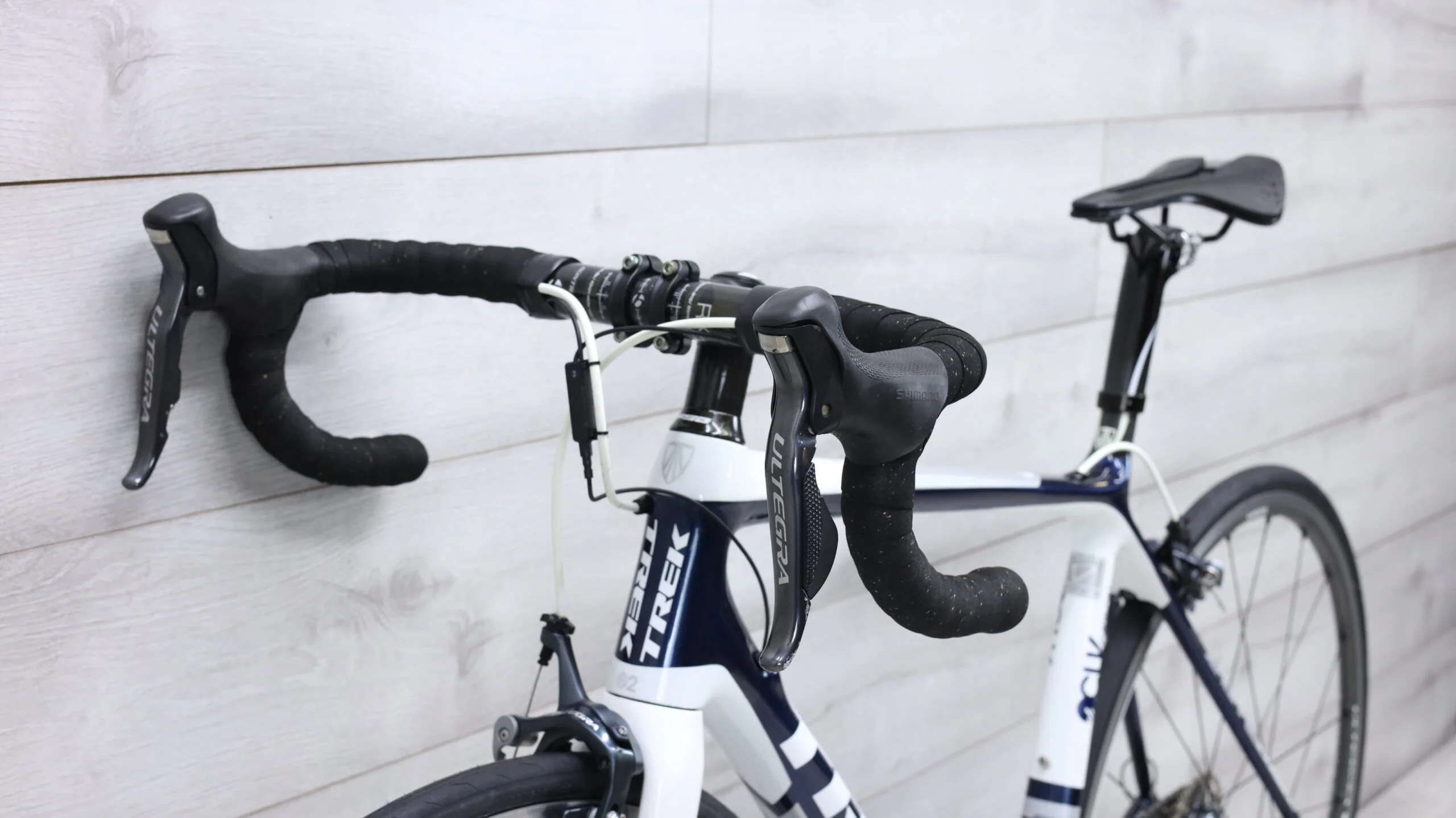 2012 Trek Madone 5.9  Road Bike - 54cm - Image 8