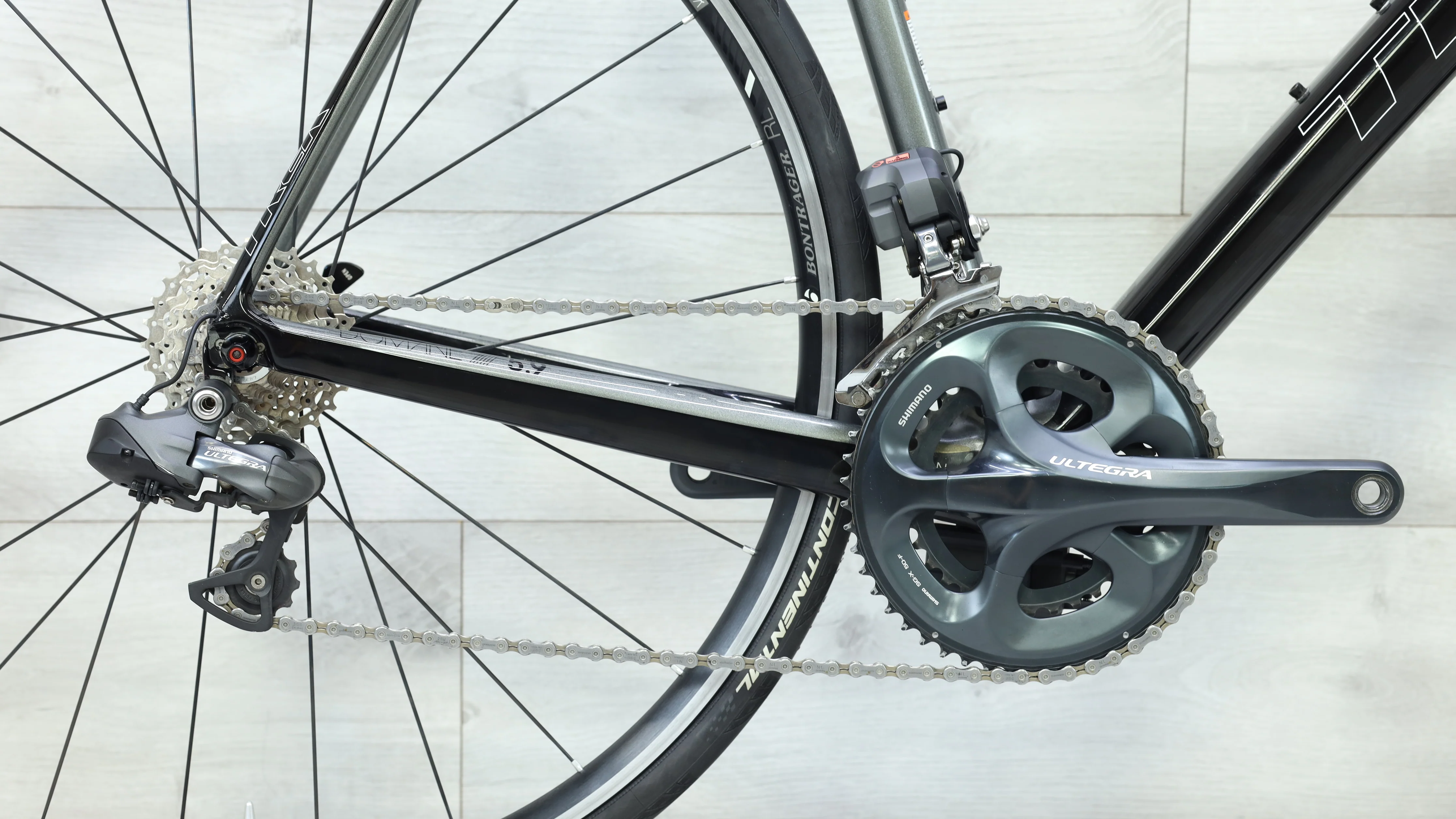 Trek Domane 5.9 Road Bike - 2013, 62cm - Image 4