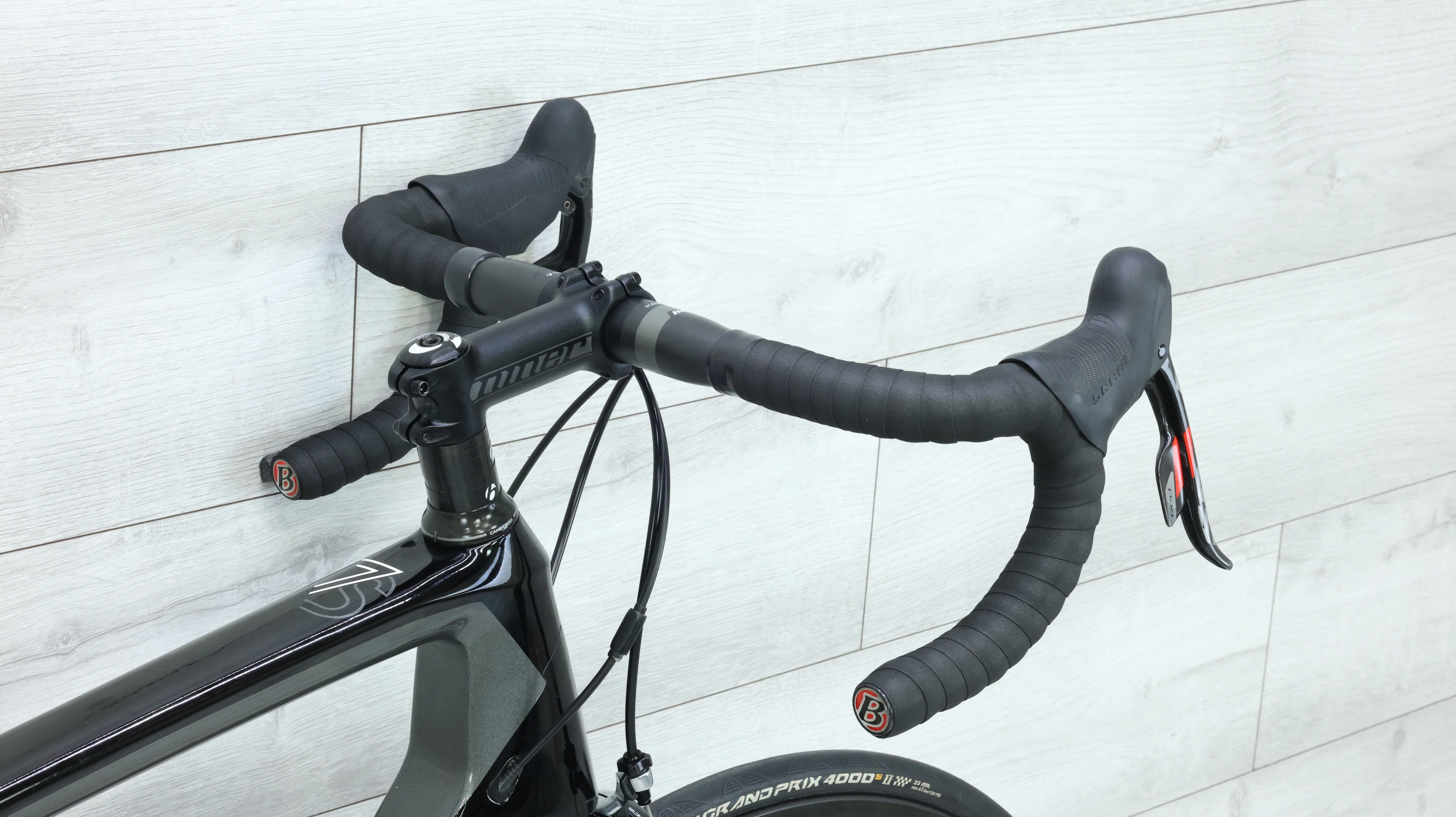 2013 Trek Madone 7.9 H2 Road Bike - 56cm - Image 8