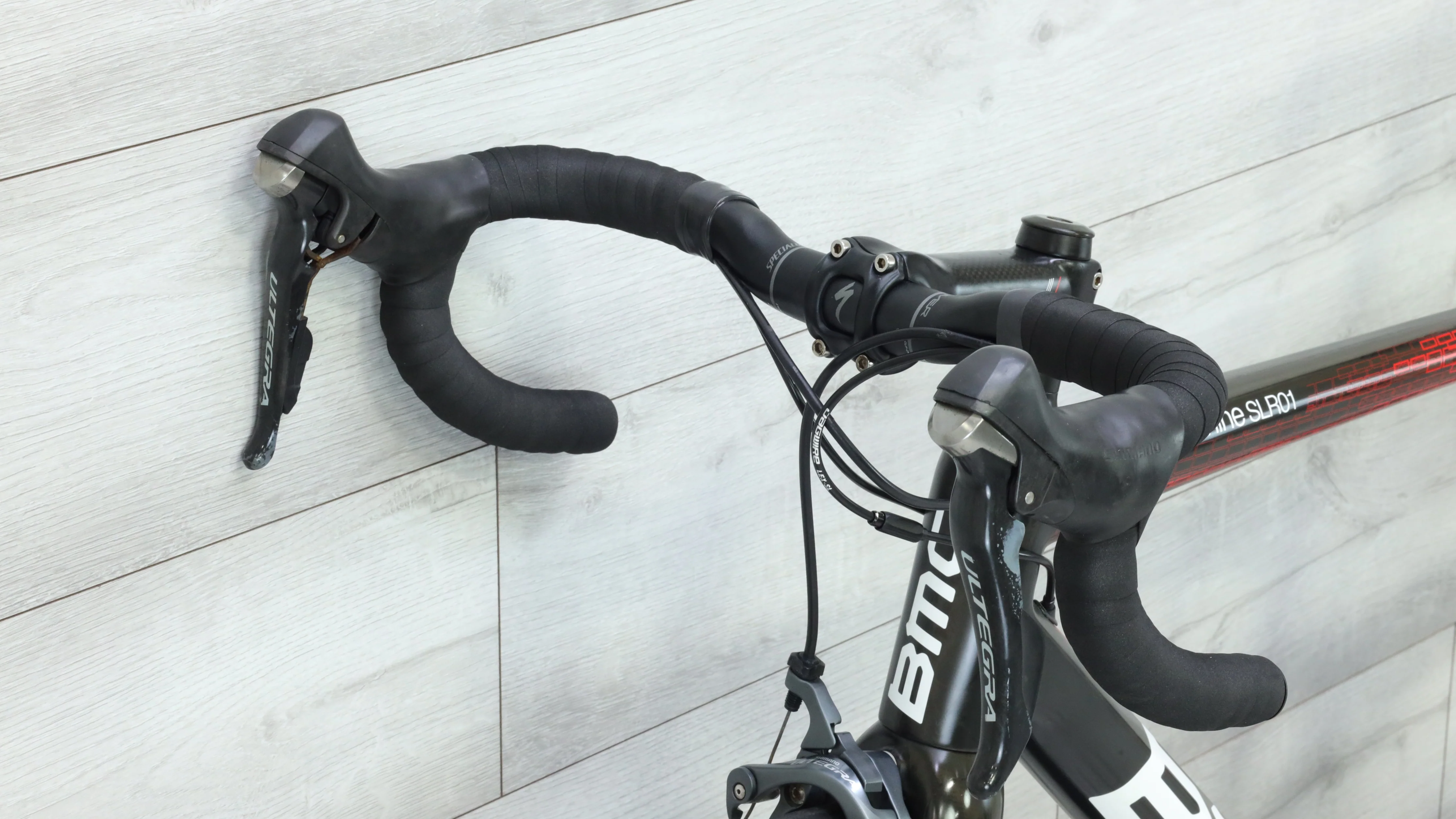 2014 BMC Teammachine SLR01 Road Bike - 54cm - Image 8