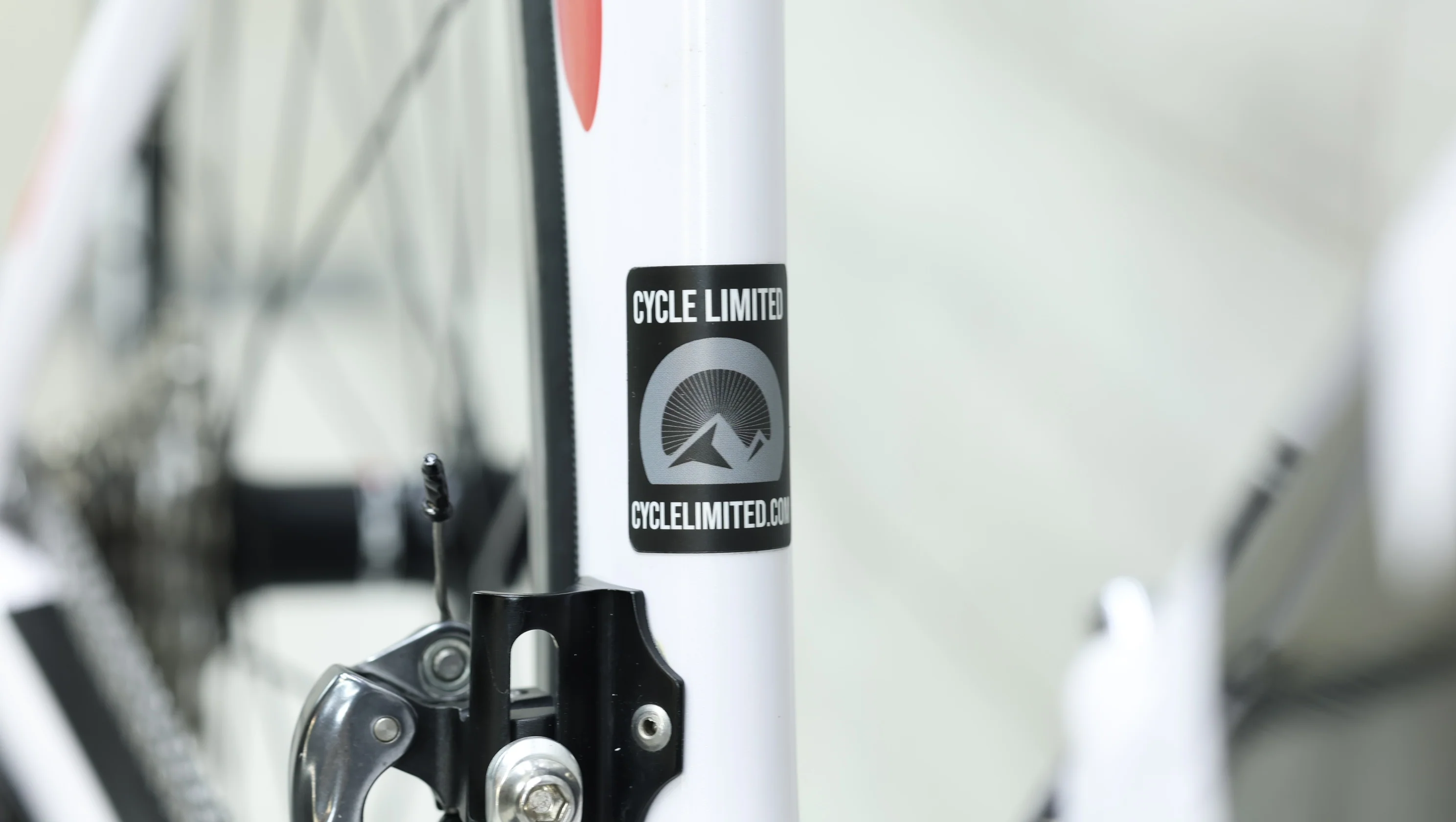 2014 Cervelo P2 Triathlon Bike - 54cm - Image 3