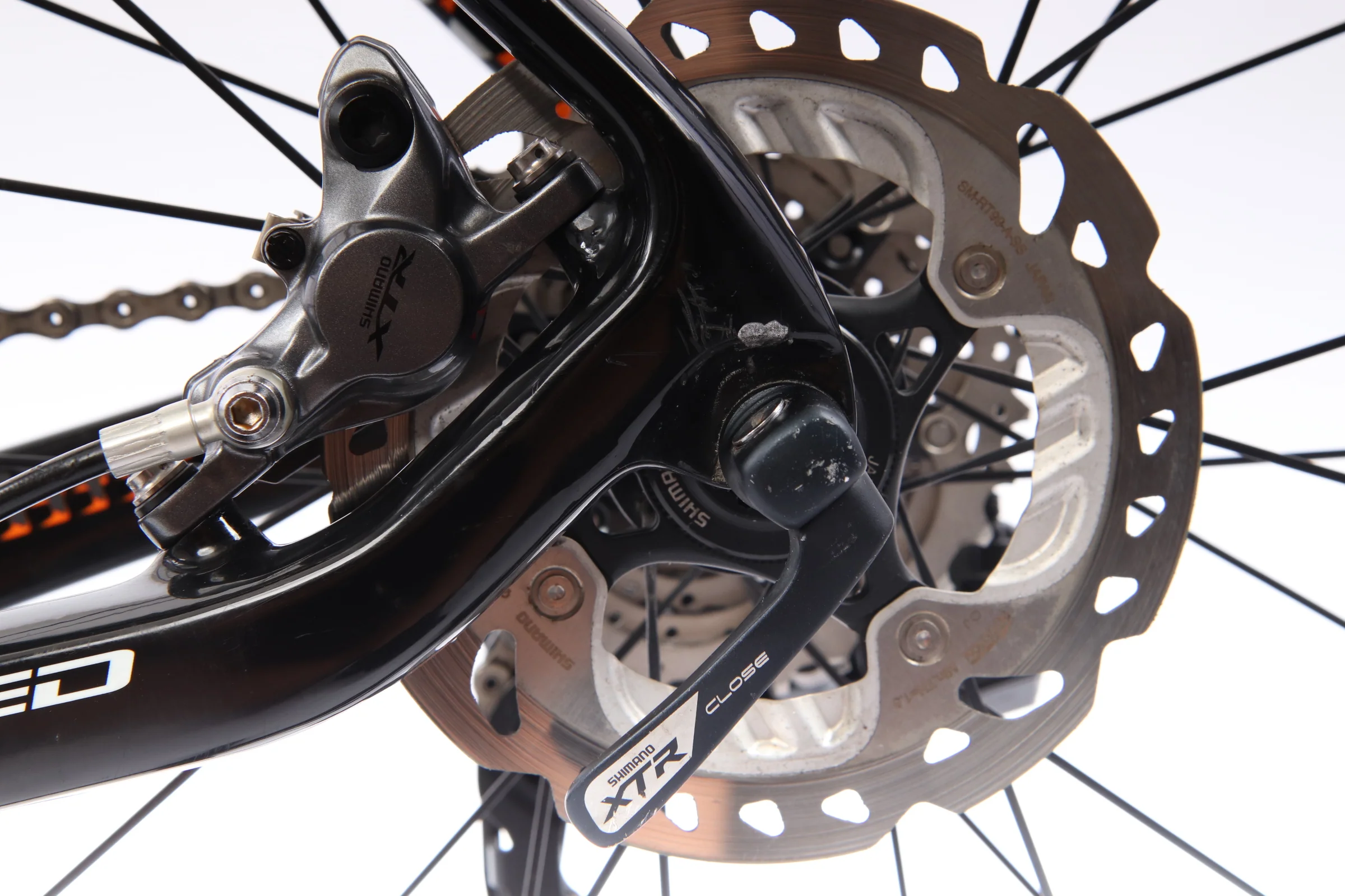 2014 Giant TCX Advanced Cyclocross Bike - M/L - Image 14