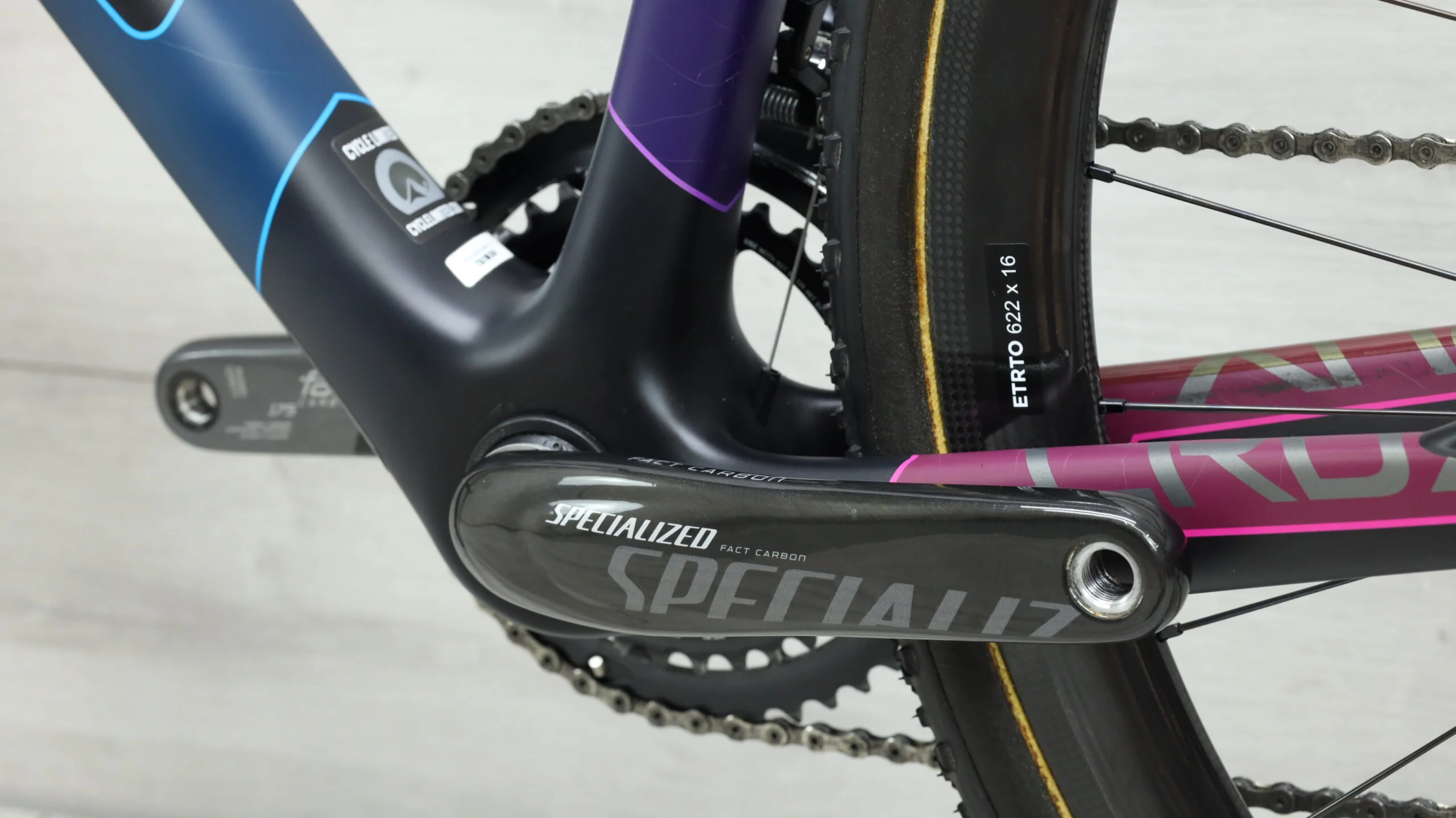 2014 Specialized CruX Pro Race Disc  Cyclocross Bike - 61cm - Image 6