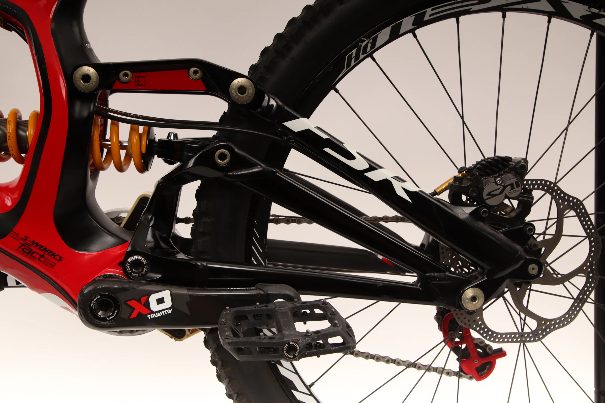 2014 SPECIALIZED S-WORKS DEMO 8   Mountain Bike - Small - Image 8