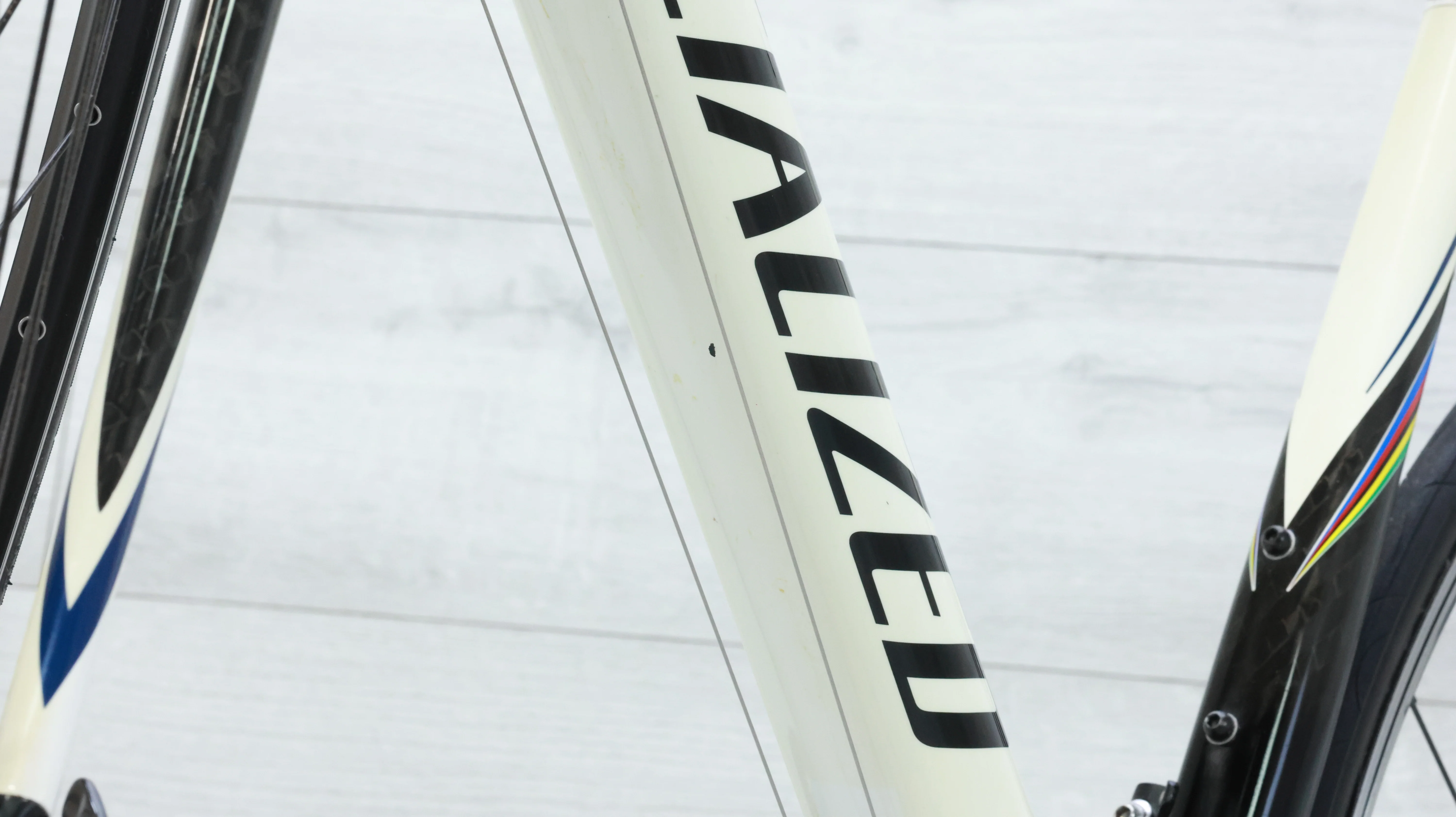 2014 Specialized Tarmac Elite Road Bike - 61cm - Image 15