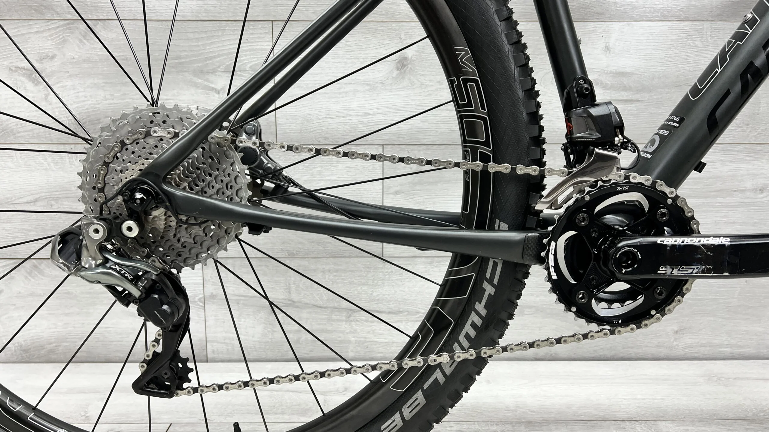 2015 Cannondale F-Si Carbon Black Inc. Mountain Bike - Medium - Image 4