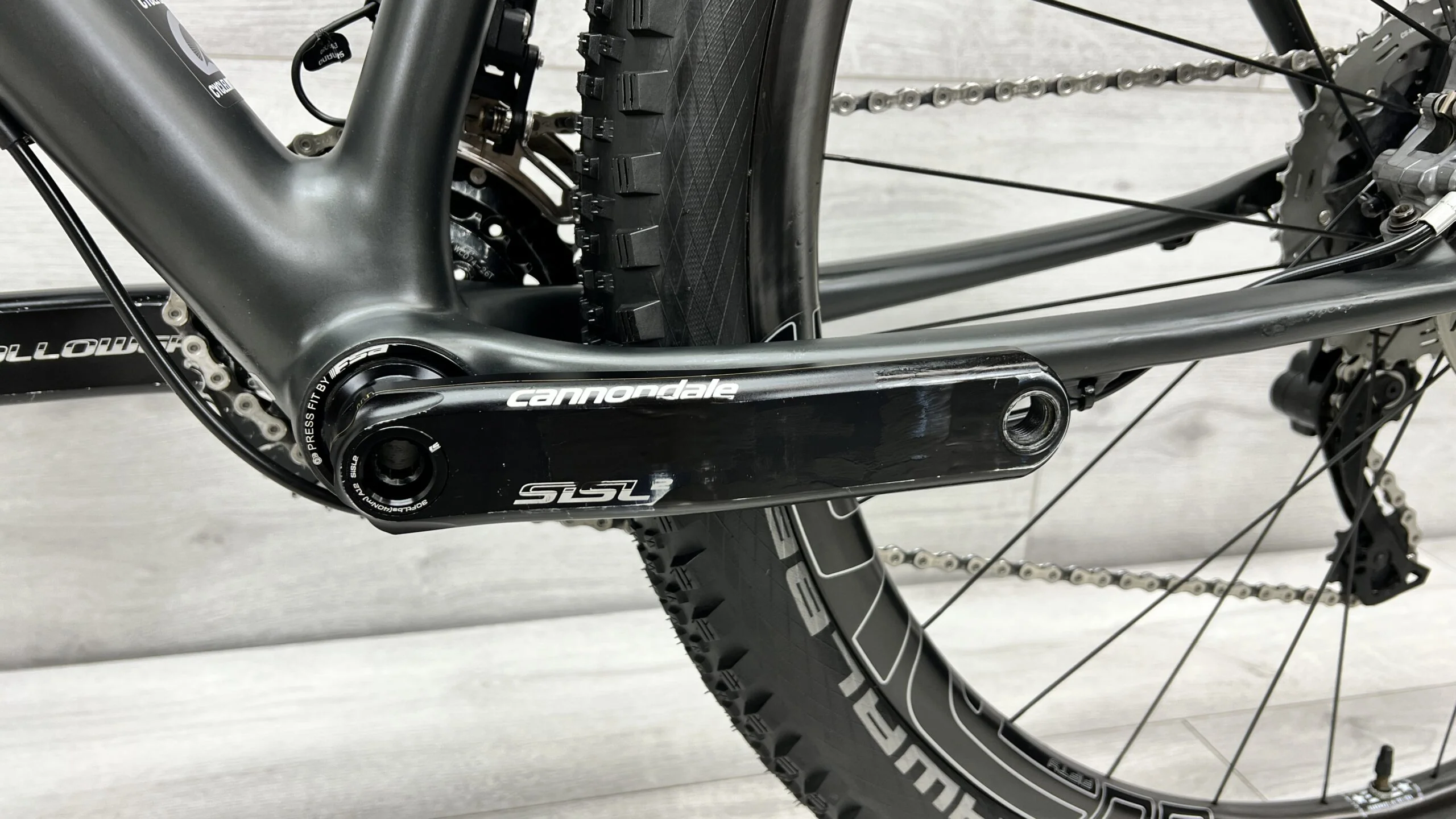 2015 Cannondale F-Si Carbon Black Inc. Mountain Bike - Medium - Image 6