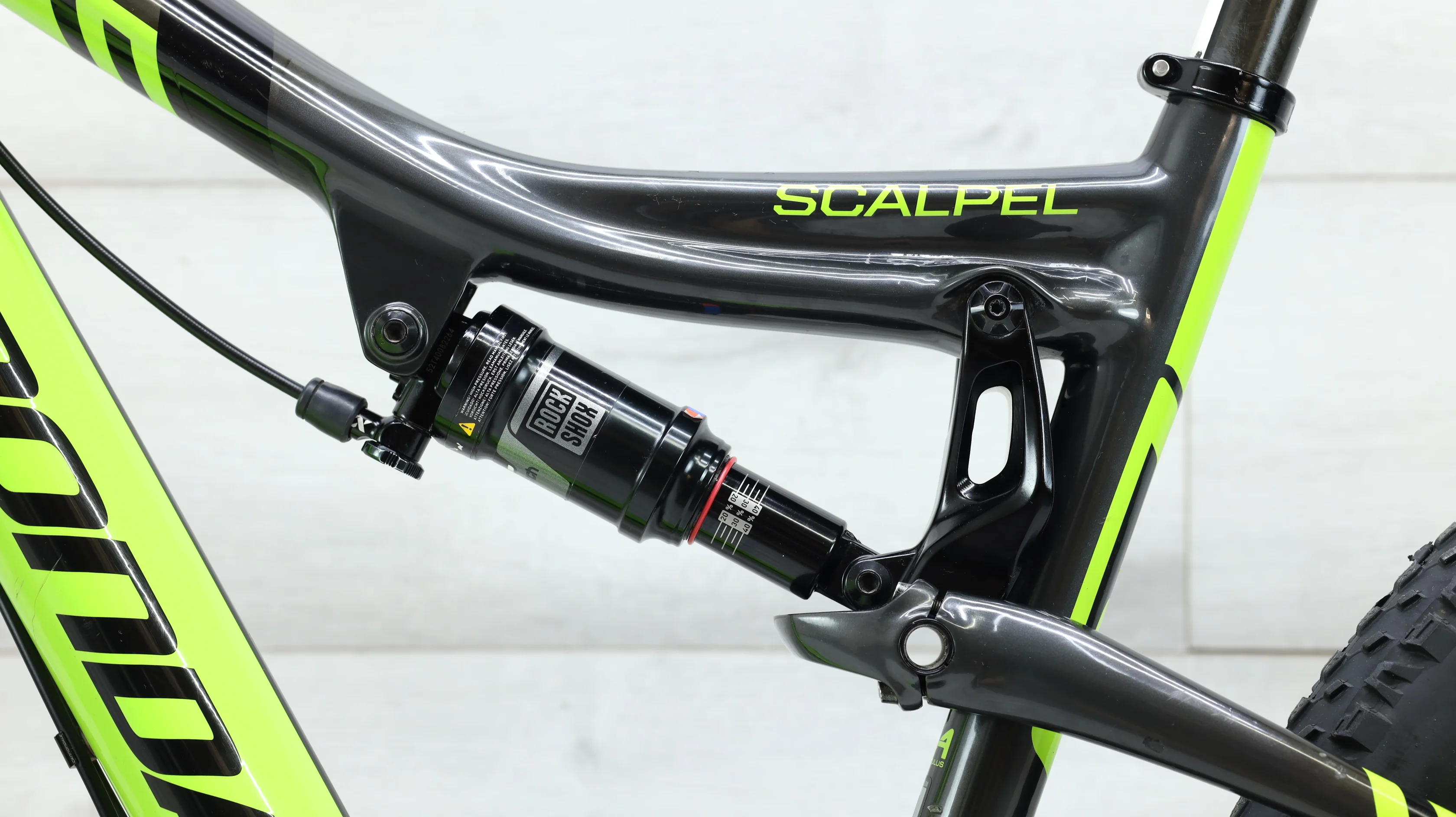 2015 Cannondale Scalpel 29 Carbon Team Mountain Bike - Medium - Image 10