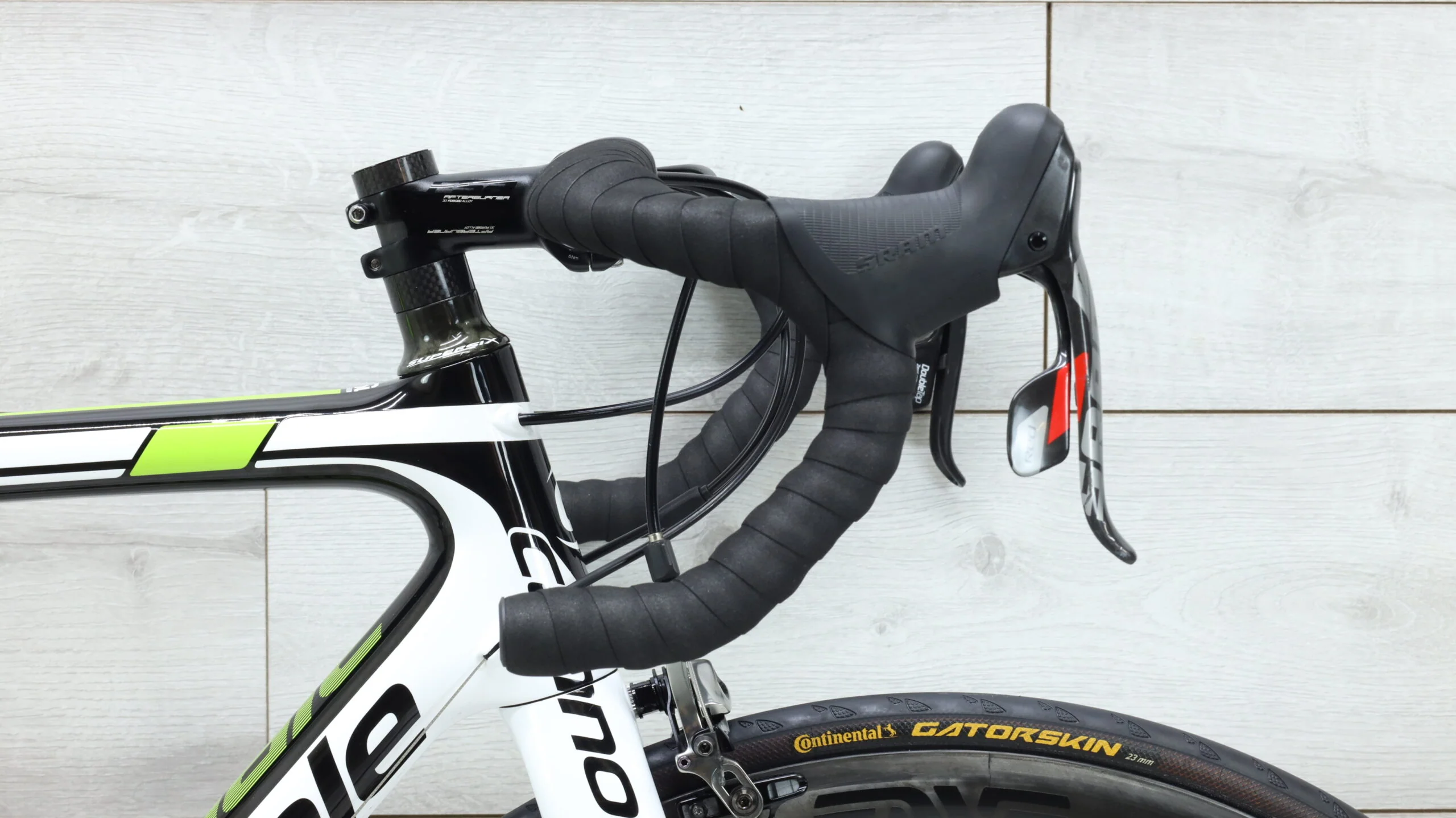 2015 Cannondale SuperSix EVO Carbon Red  Road Bike - 54cm - Image 9