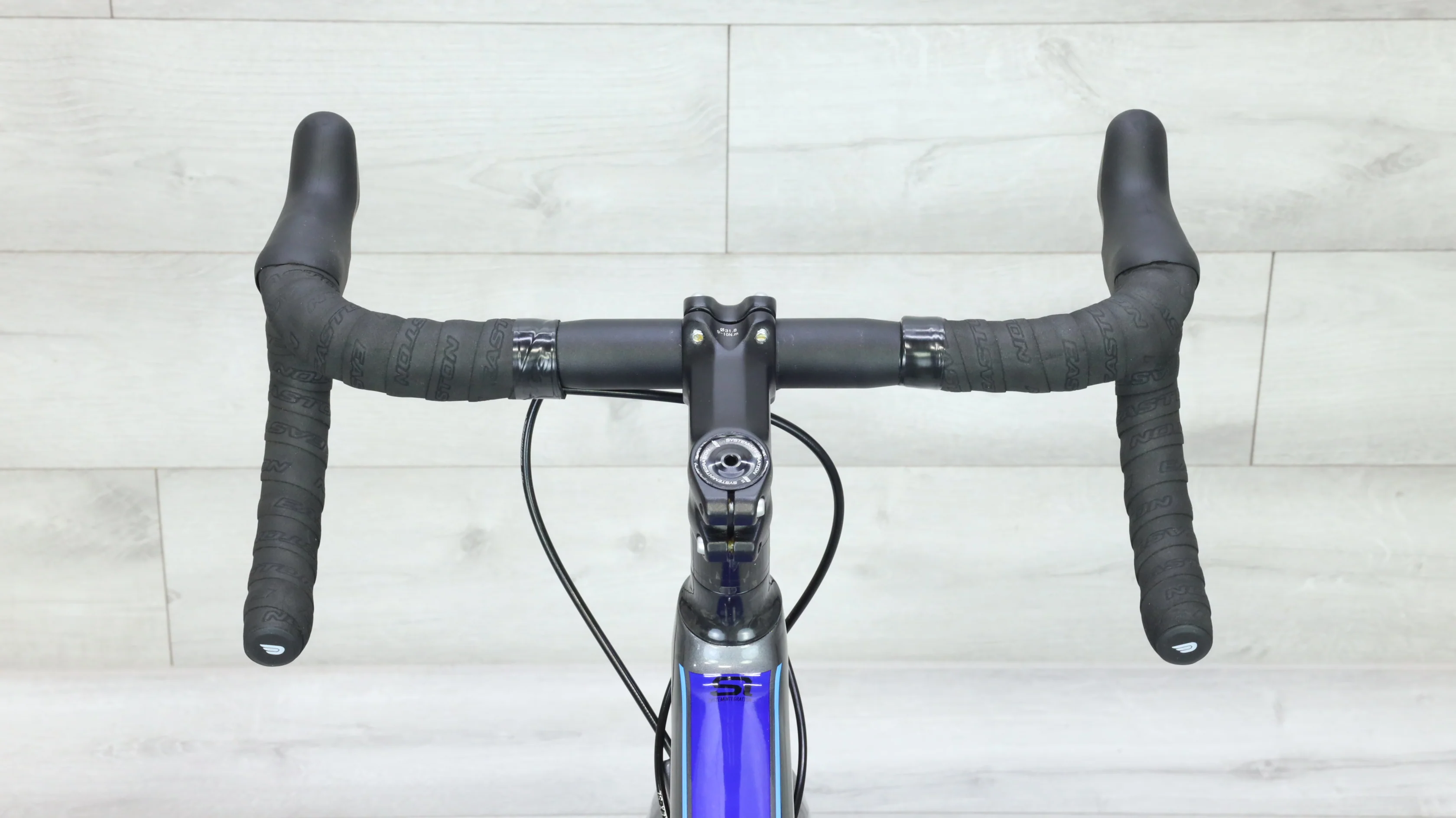 2015 Cannondale Synapse High Mod Carbon Disc Road Bike - 51cm - Image 11