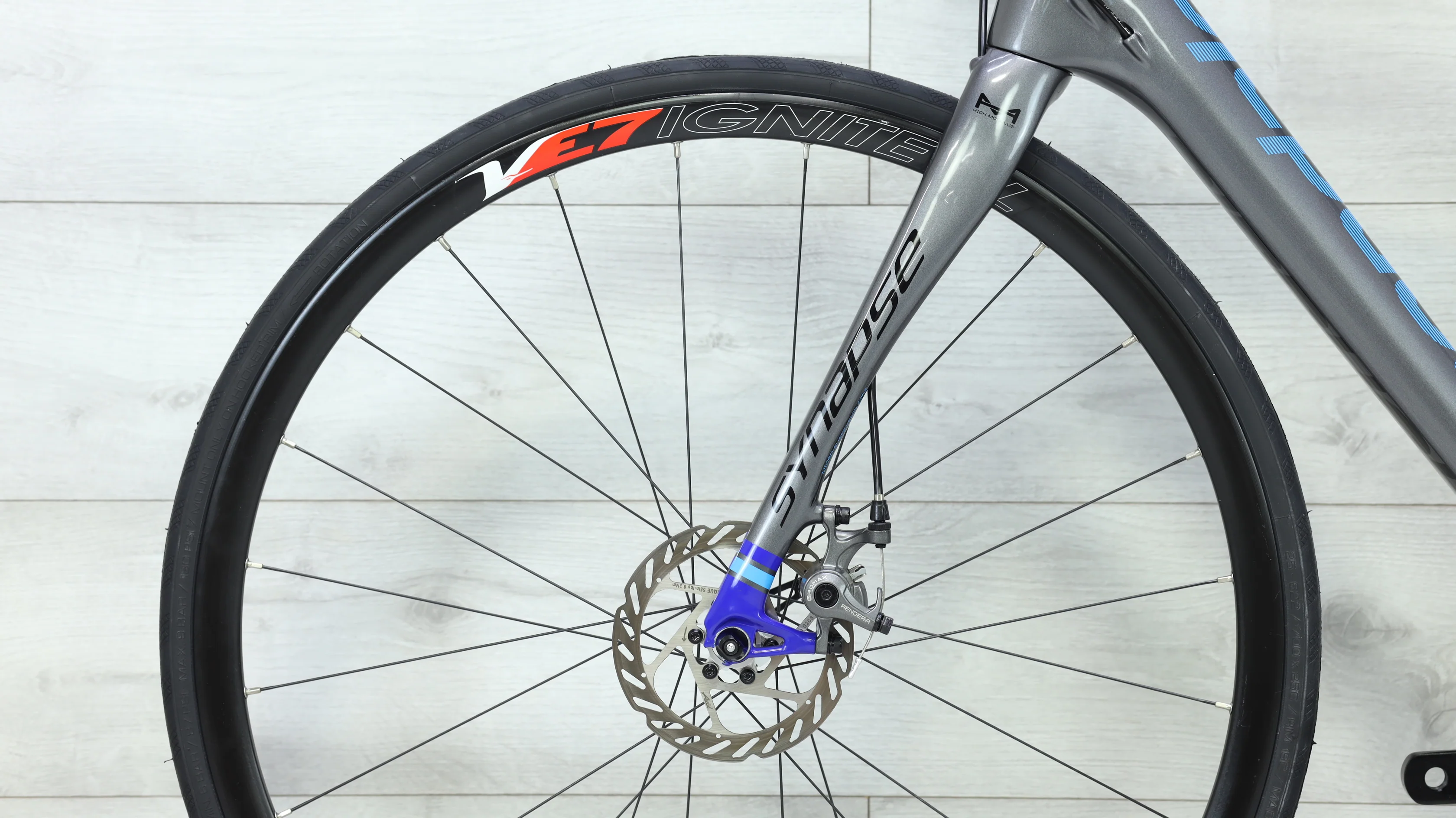 2015 Cannondale Synapse High Mod Carbon Disc Road Bike - 51cm - Image 12