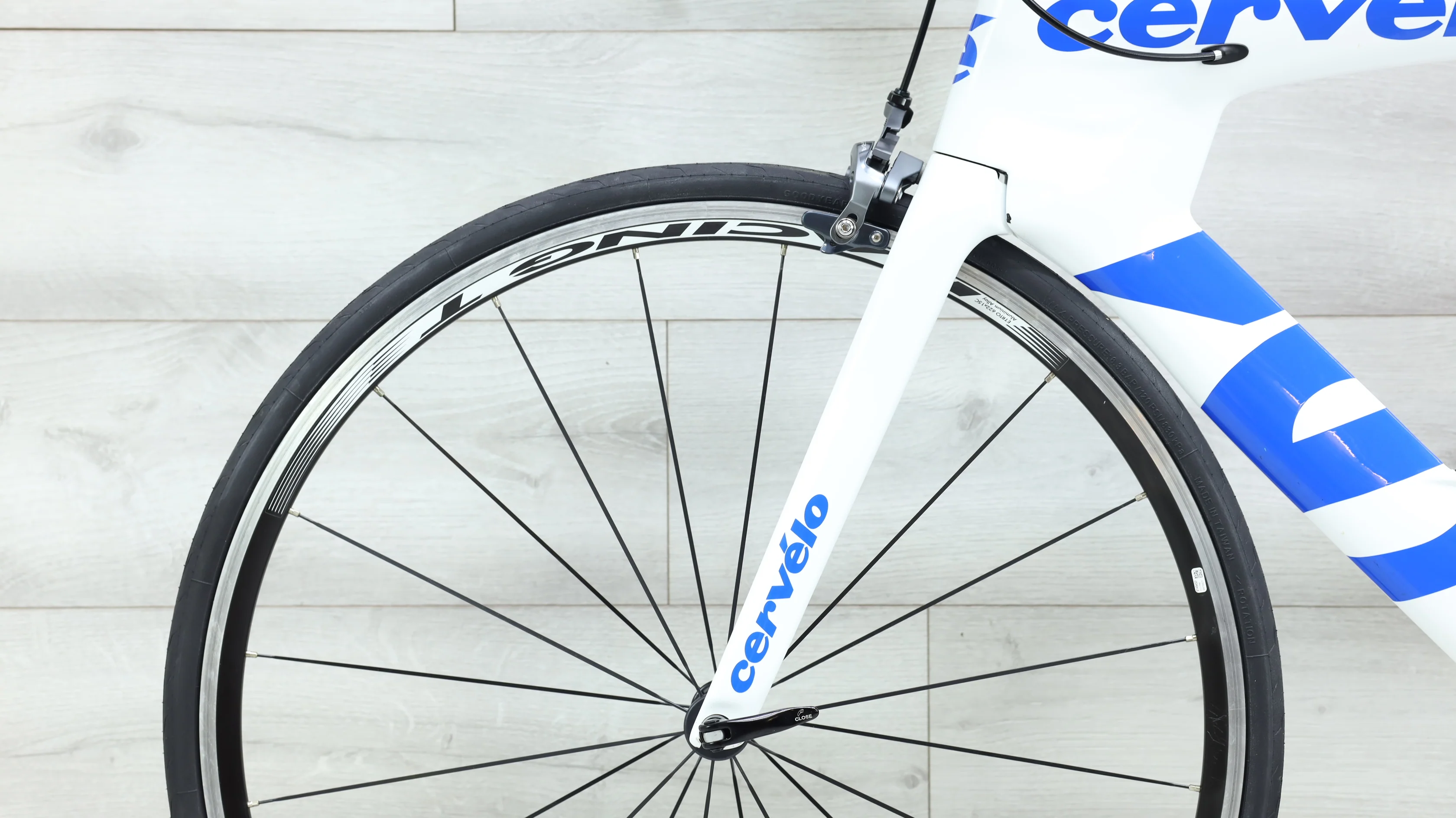 2015 Cervelo P2 Triathlon Bike - 54cm - Image 12