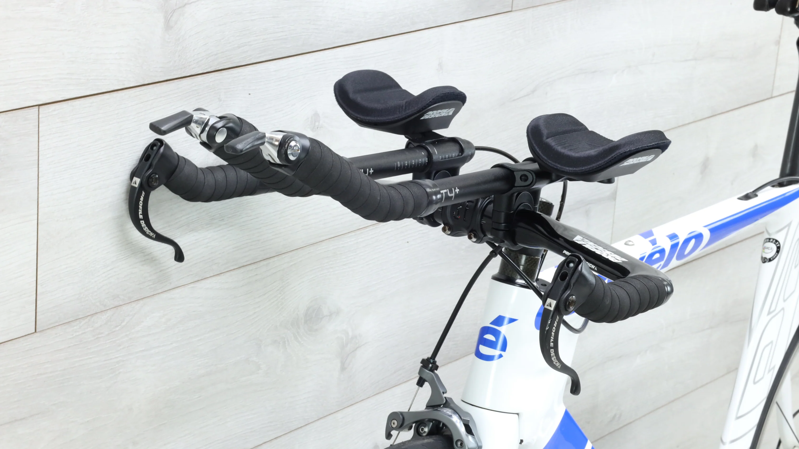 2015 Cervelo P2 Triathlon Bike - 54cm - Image 8