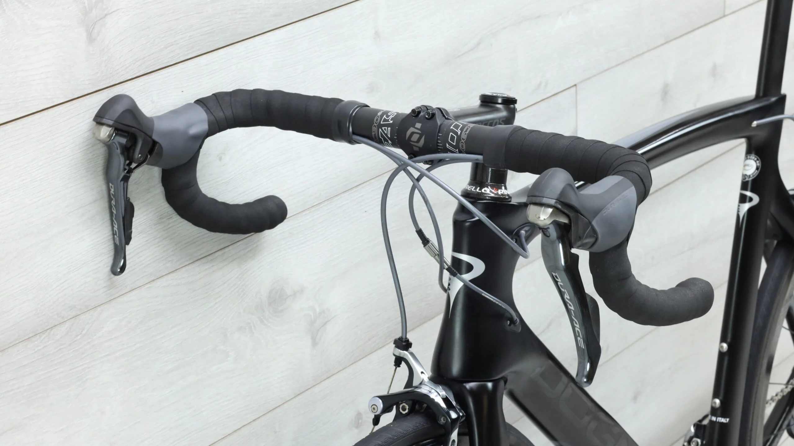 2015 Pinarello Dogma F8 Road Bike - 56cm - Image 9