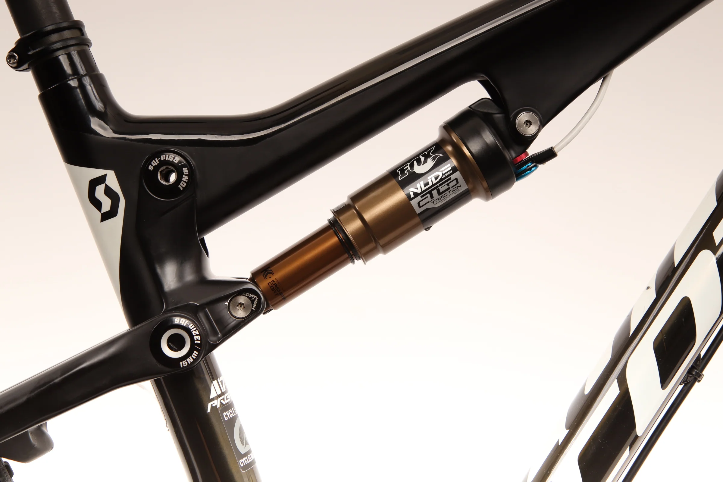 2015 SCOTT SPARK 700 PREMIUM  Mountain Bike - Medium - Image 8