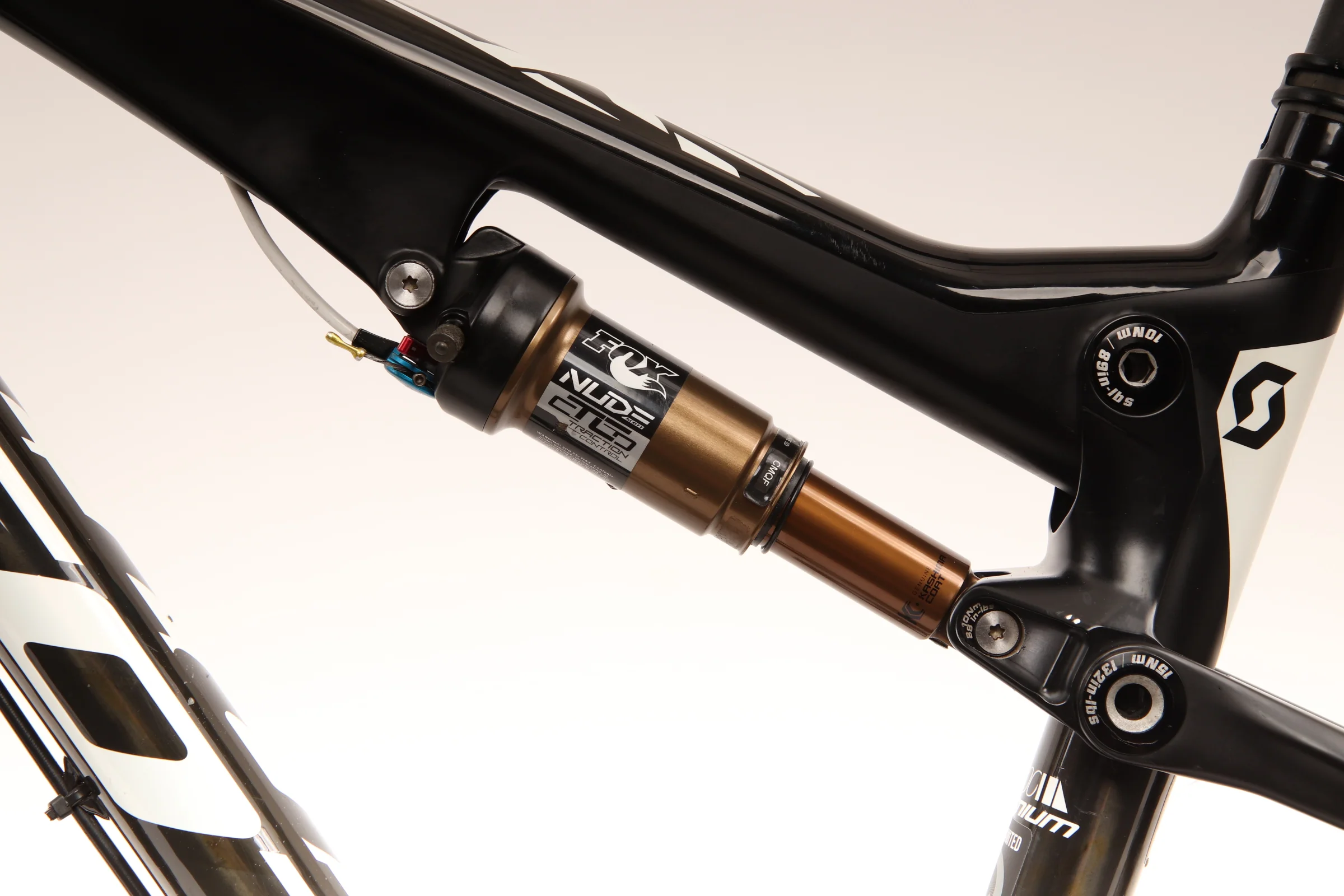 2015 SCOTT SPARK 700 PREMIUM  Mountain Bike - Medium - Image 9