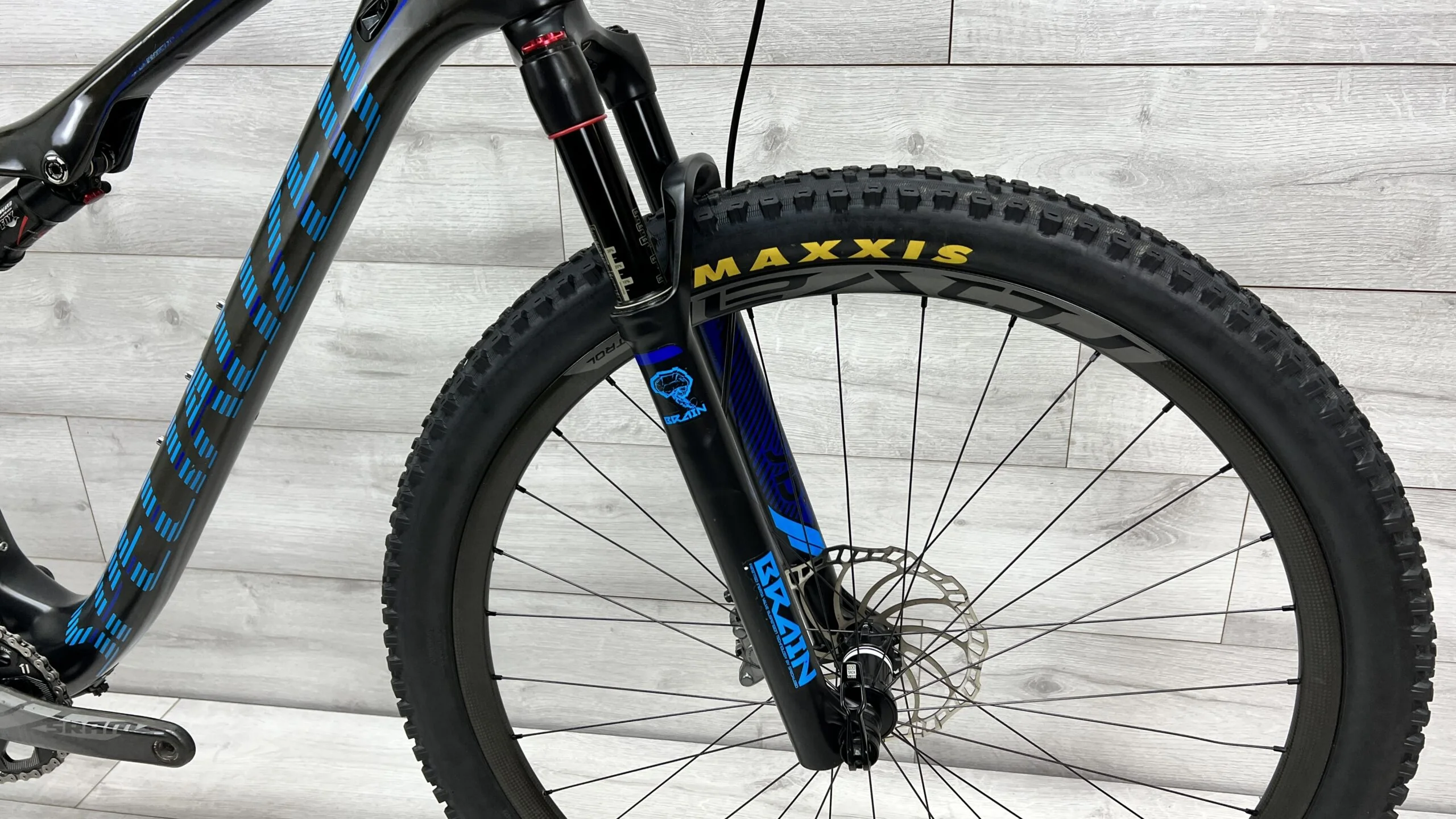 2015 Specialized Epic Expert Carbon 29er  Mountain Bike - Large - Image 7