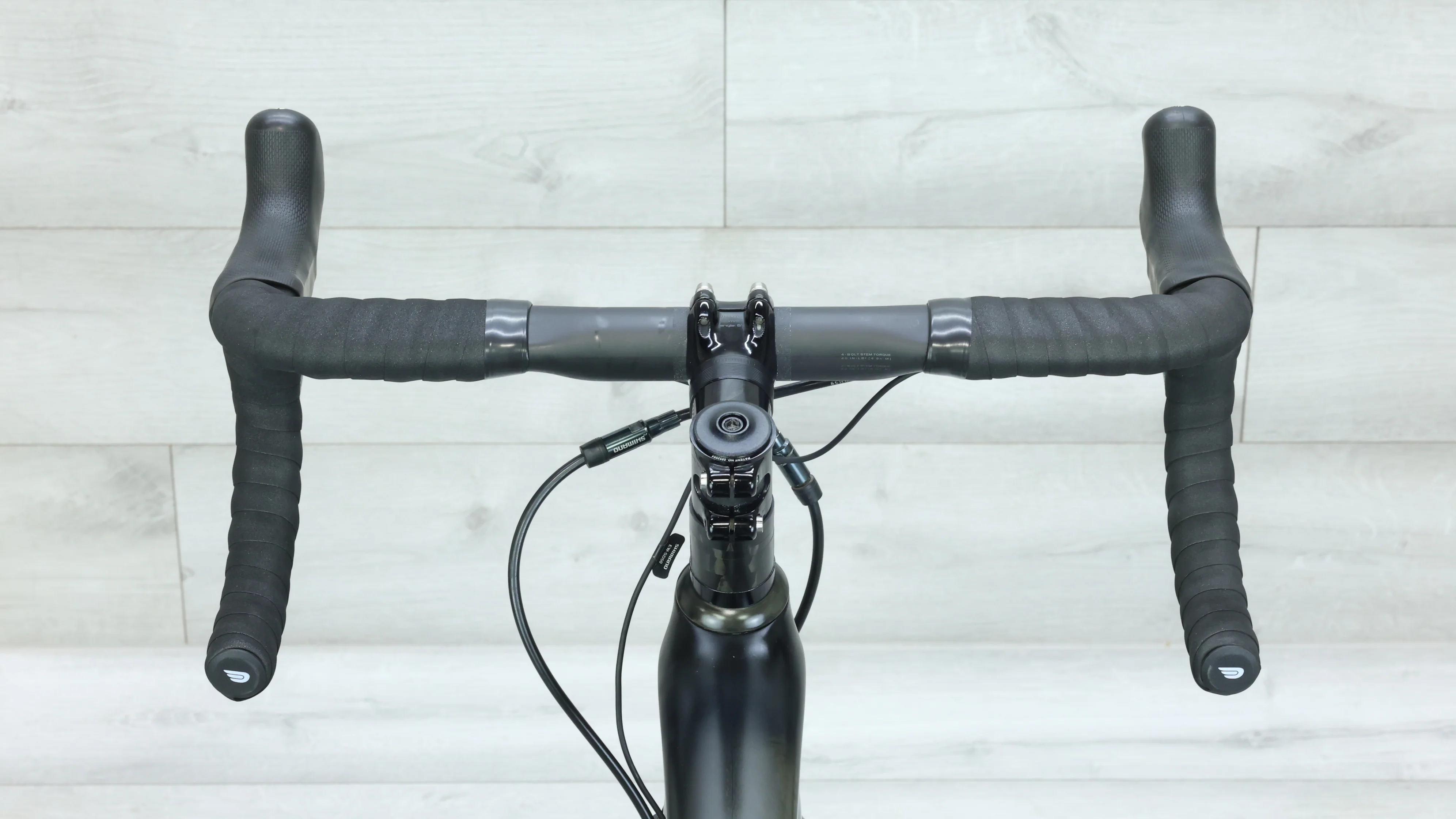 2015 Specialized S-Works Tarmac Di2 Disc Road Bike - 56cm - Image 13