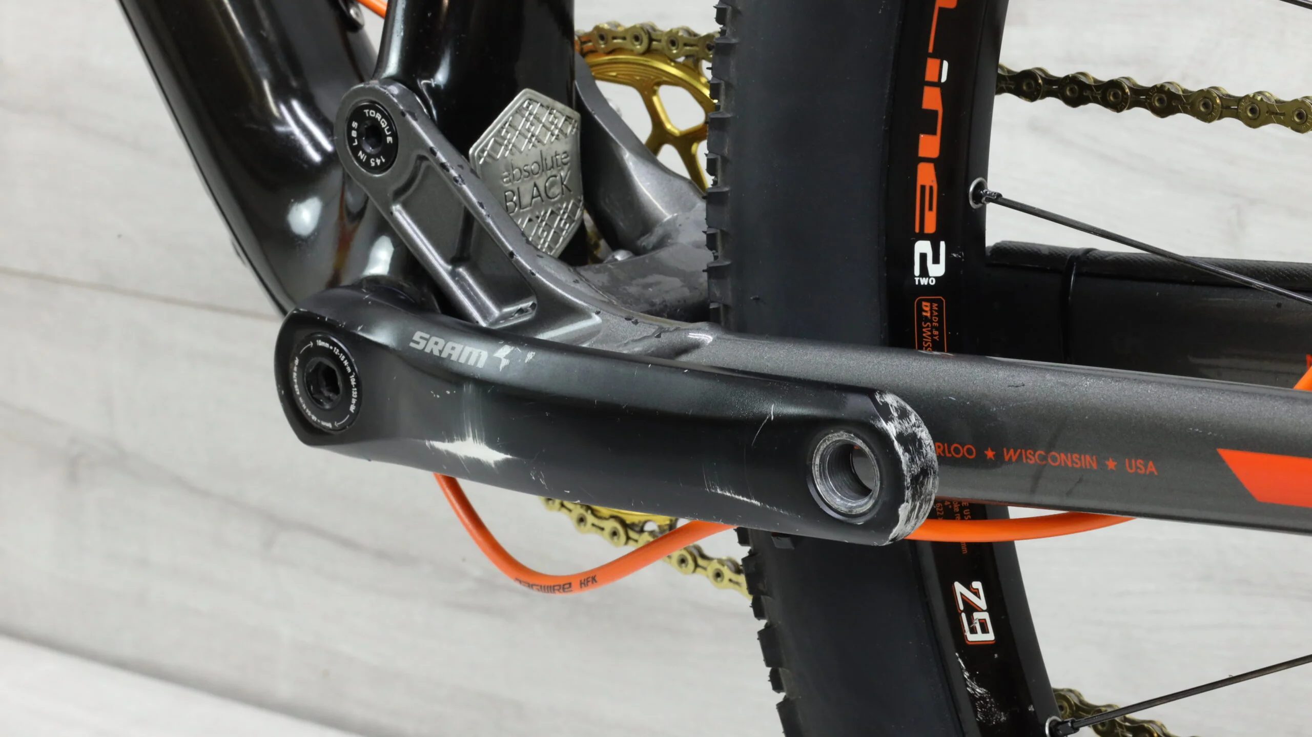 2015 Trek Superfly FS 9.8 SL  Mountain Bike - Medium - Image 6