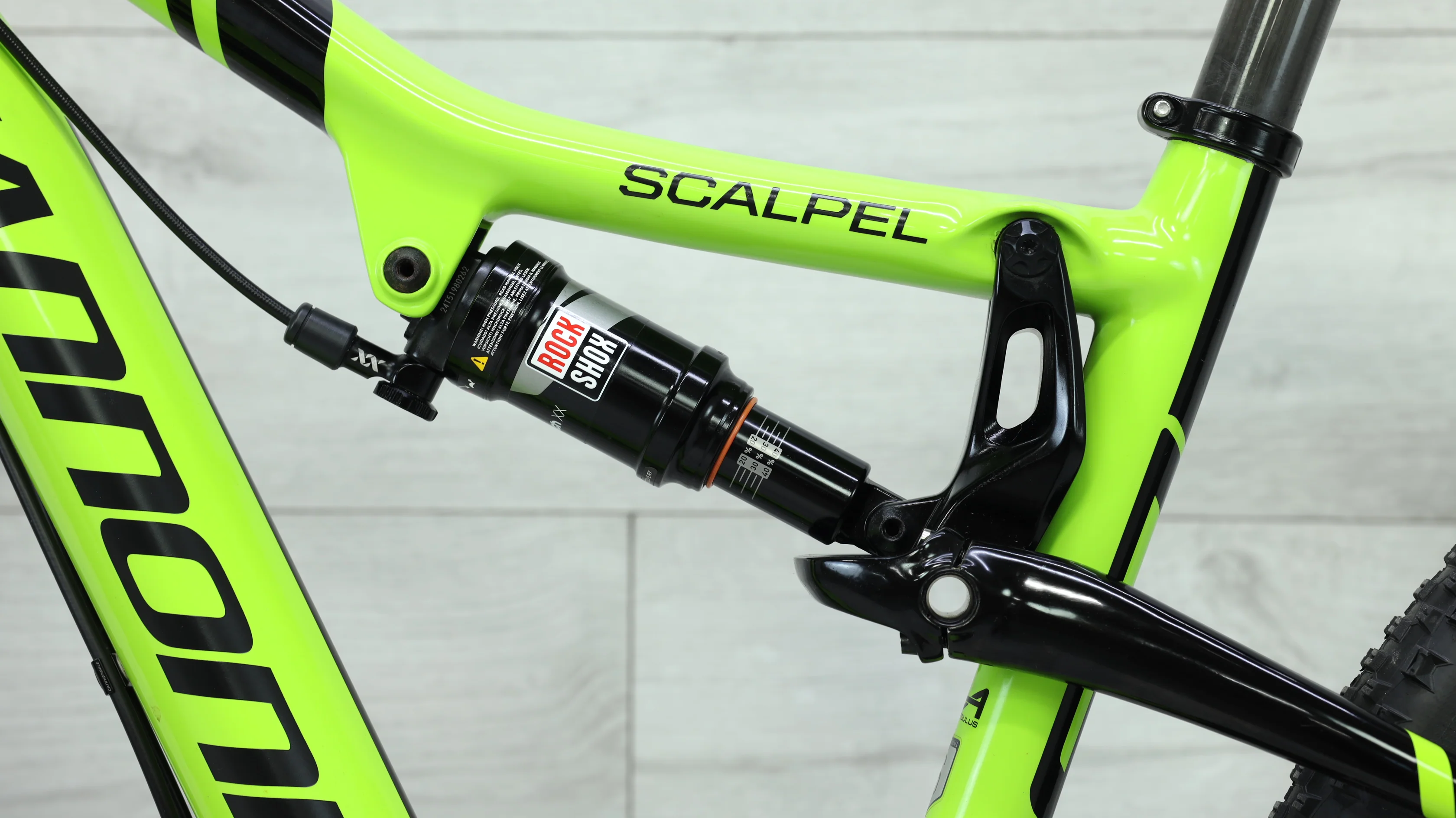 2016 Cannondale Scalpel 29 Carbon Race Mountain Bike - Small - Image 10