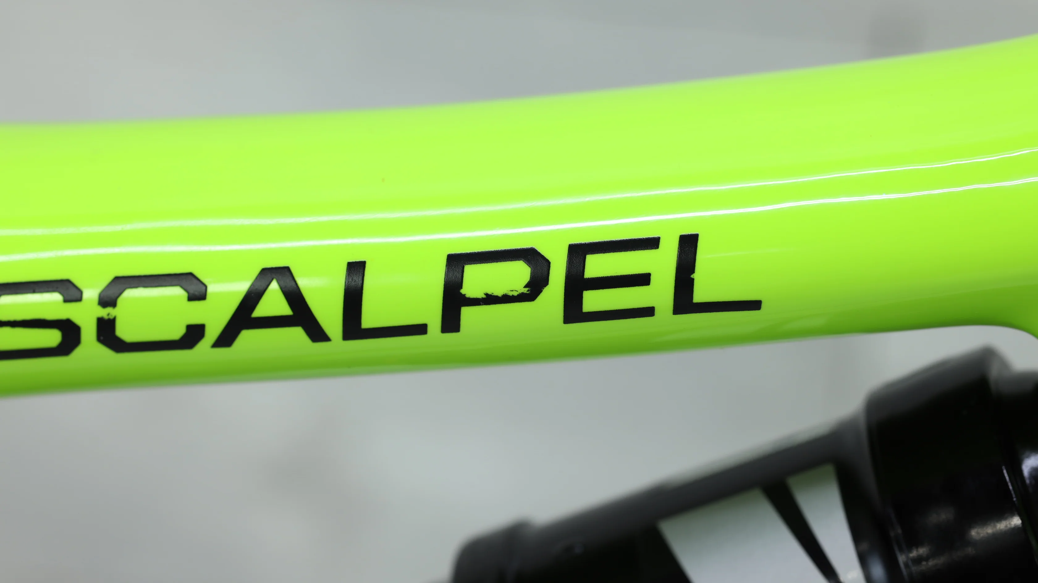 2016 Cannondale Scalpel 29 Carbon Race Mountain Bike - Small - Image 13