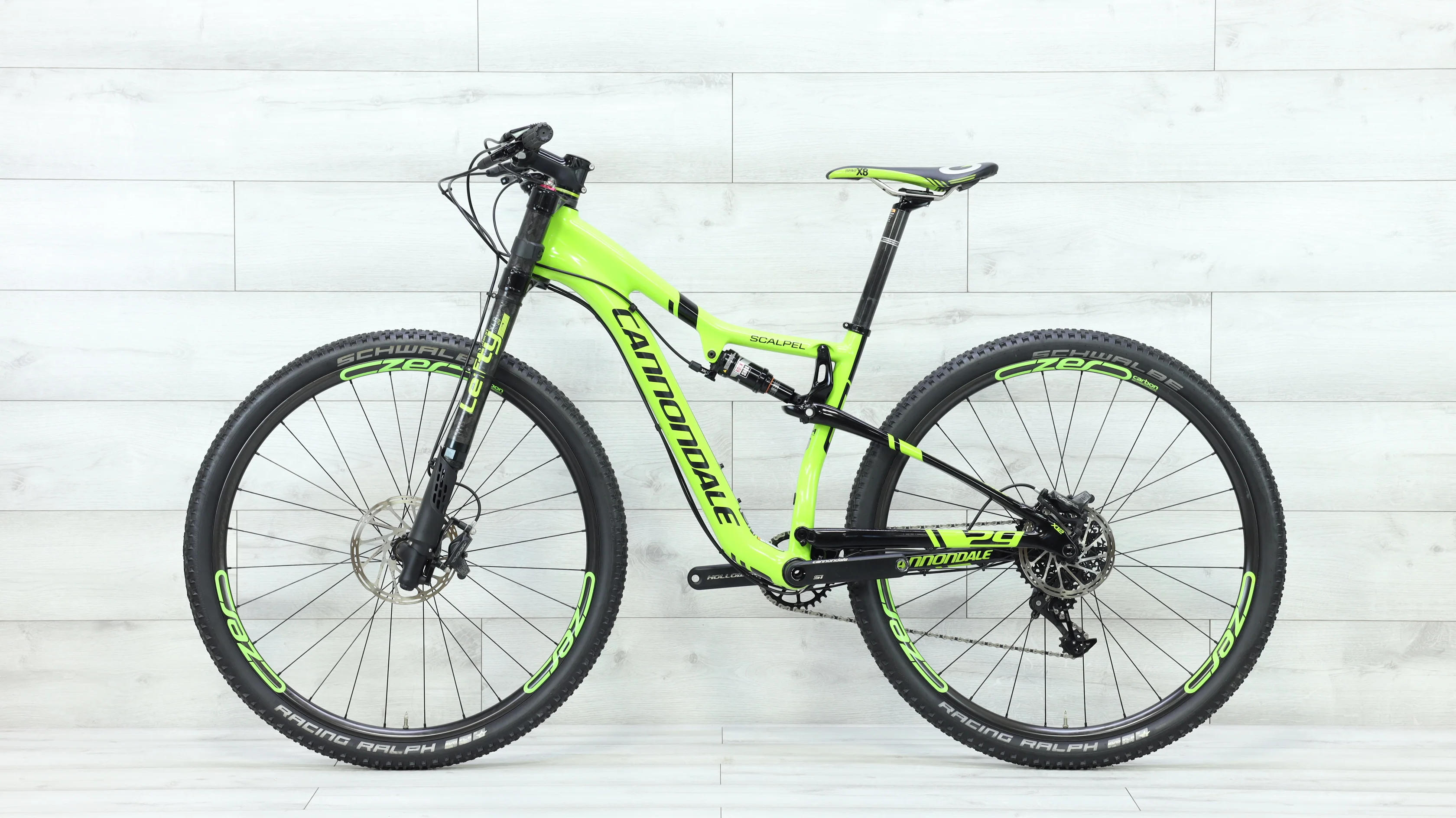 2016 Cannondale Scalpel 29 Carbon Race Mountain Bike - Small - Image 2