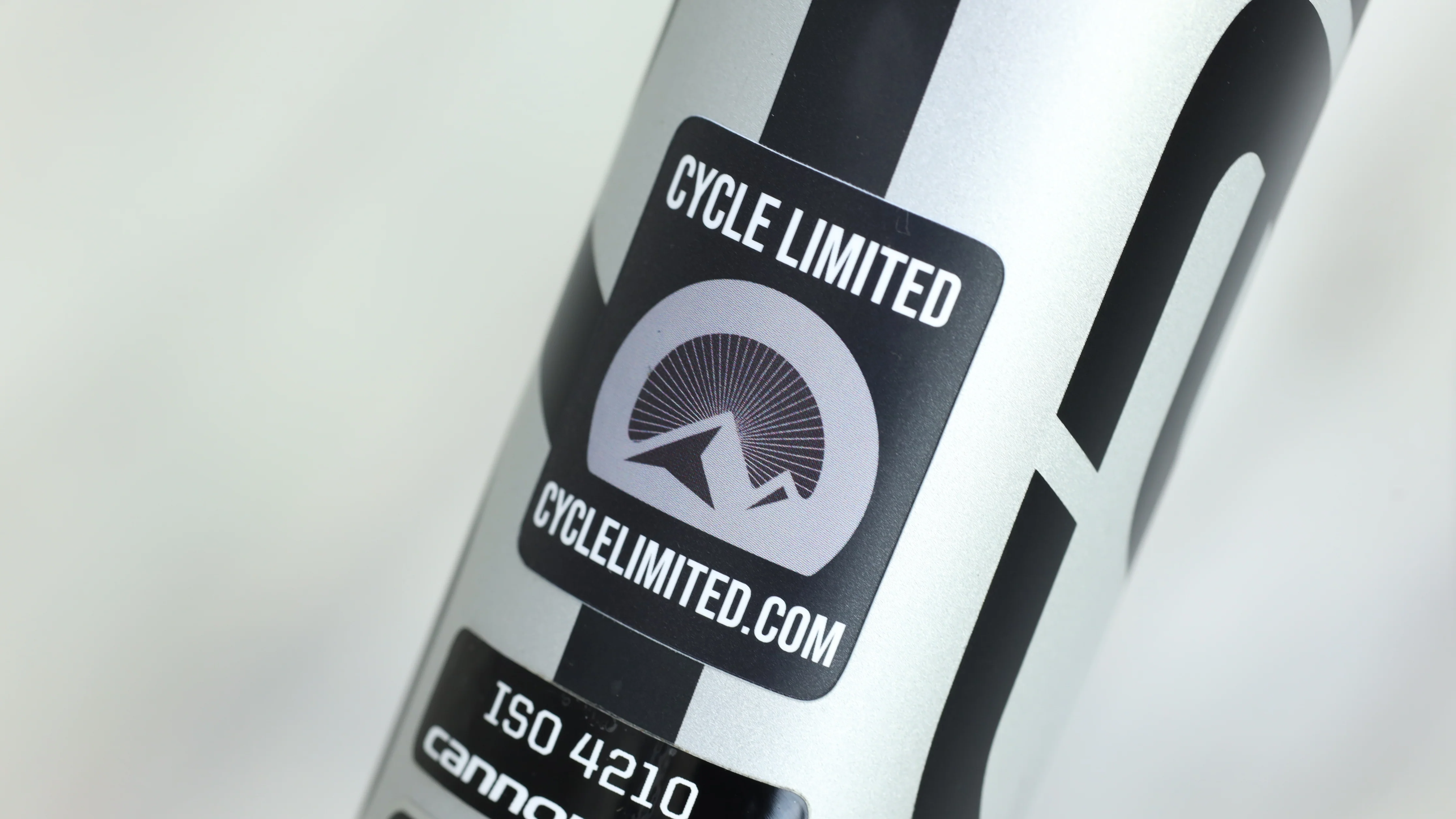 2016 Cannondale SuperSix Evo Road Bike - 56cm - Image 3