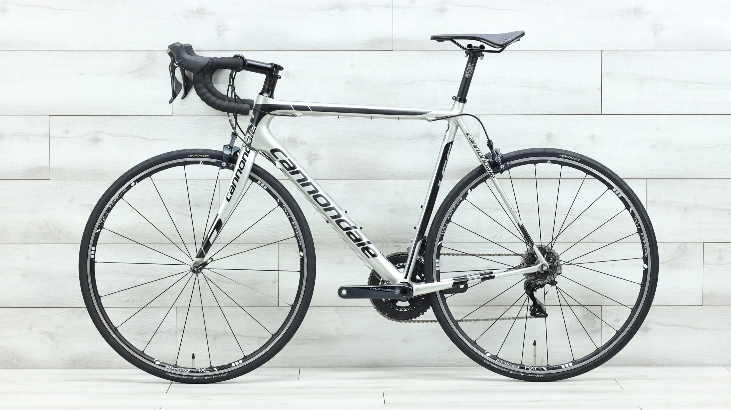 2016 Cannondale SuperSix EVO Road Bike - 56cm - Image 2