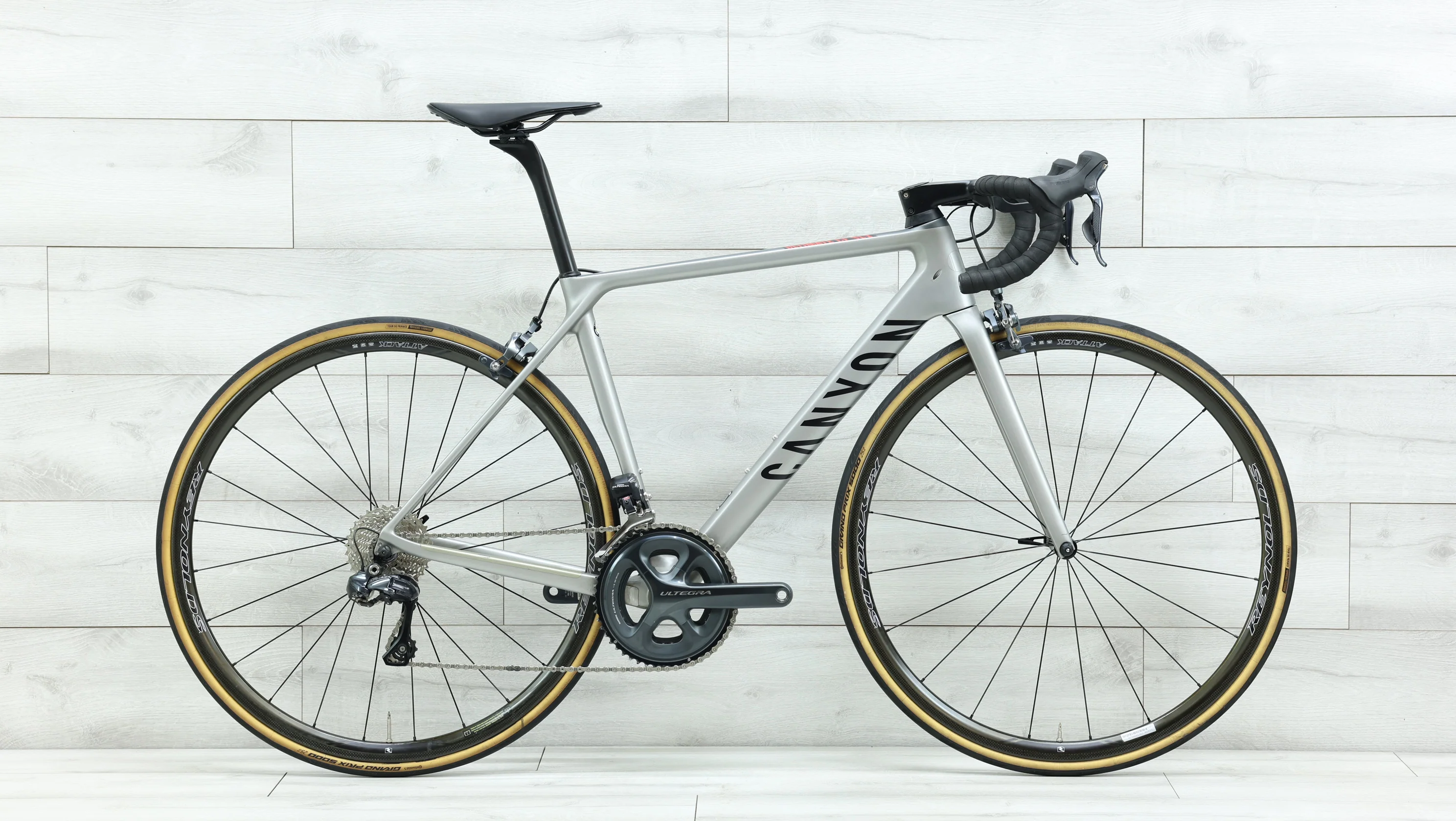 Canyon Ultimate CF SLX 8.0 Road Bike - 2016, Small