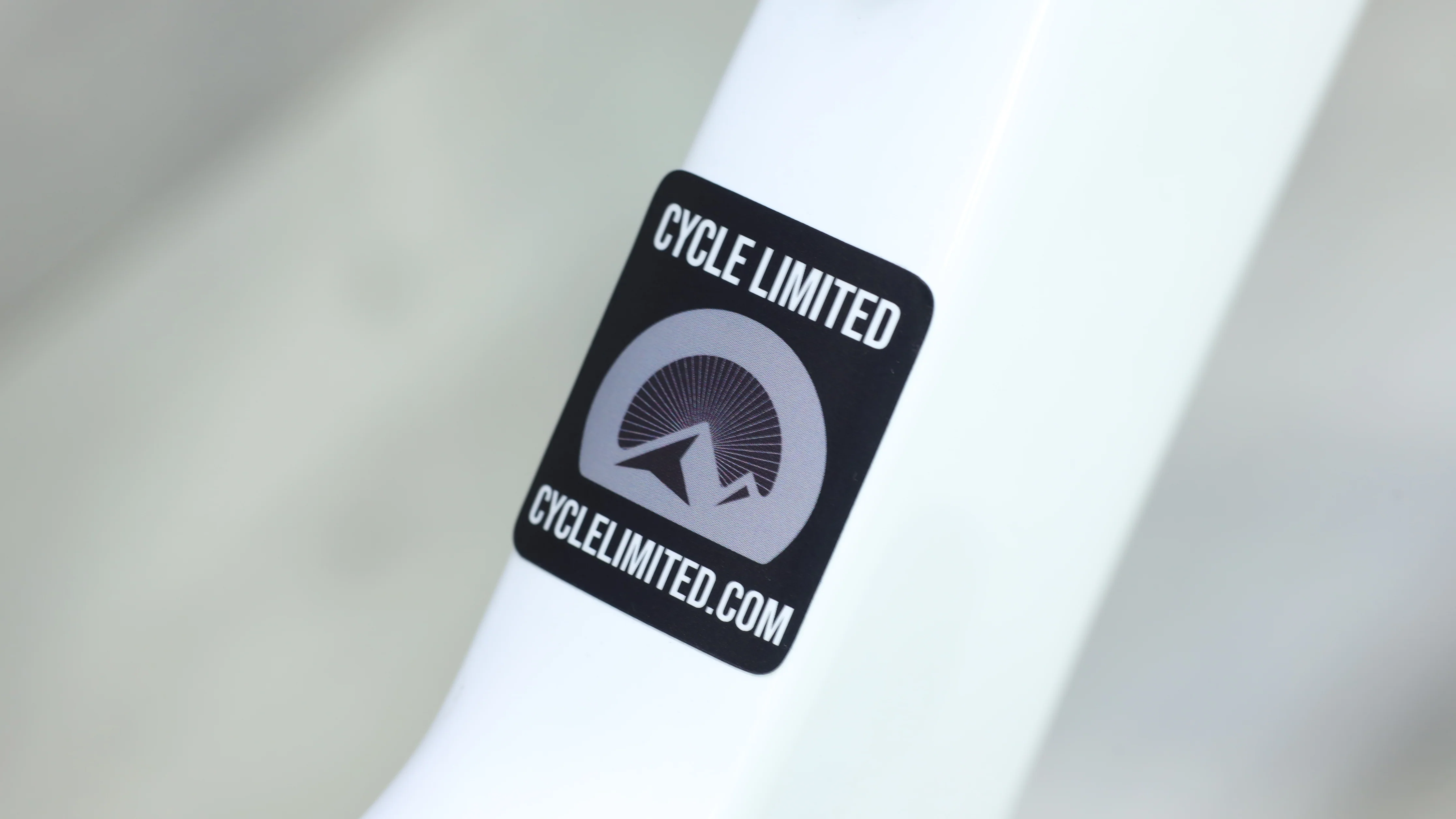 2016 Cervelo P2 Triathlon Bike - 56cm - Image 3