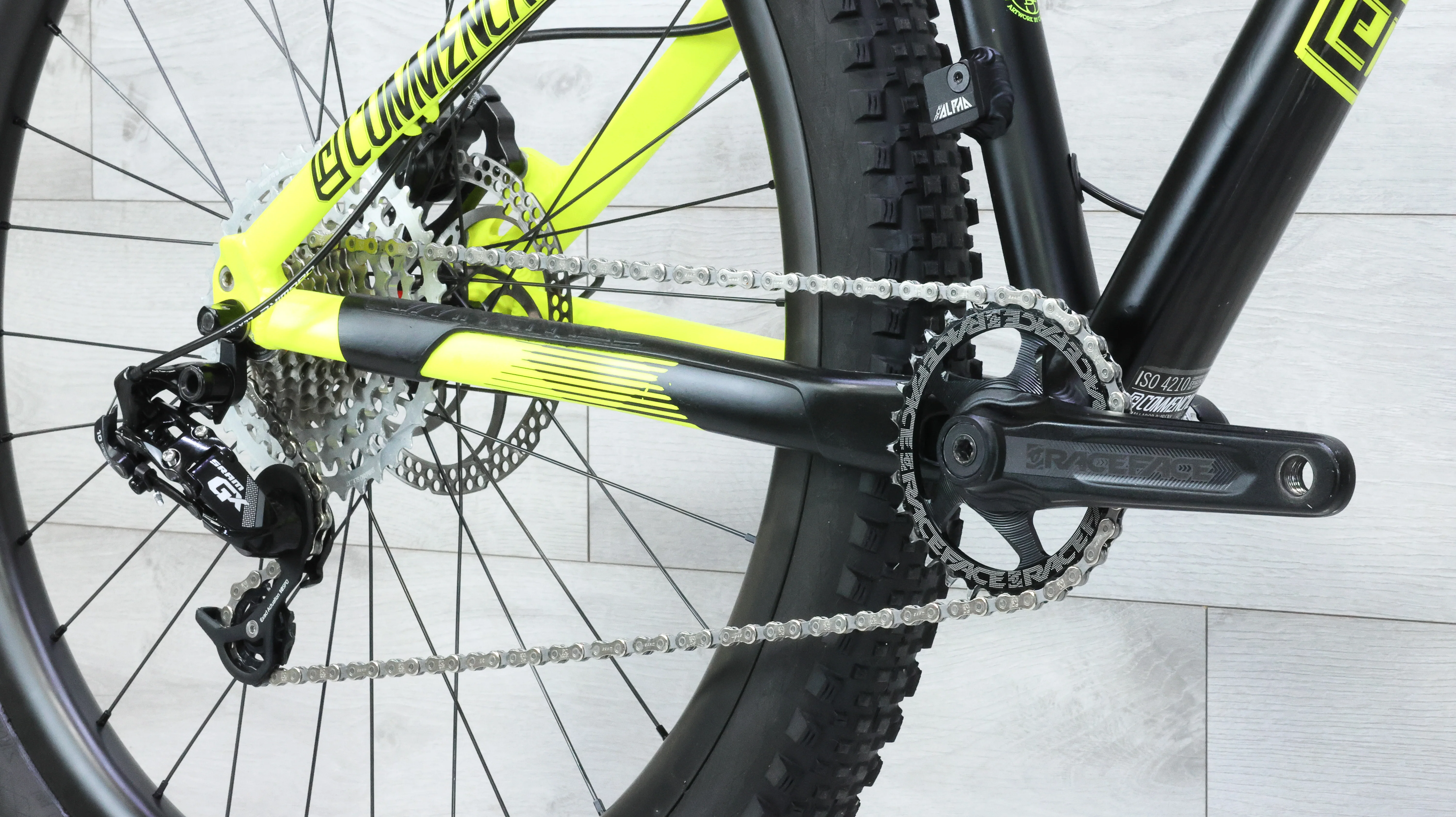 Commencal Meta HT AM Race Plus 650B Mountain Bike - 2016, Medium - Image 7