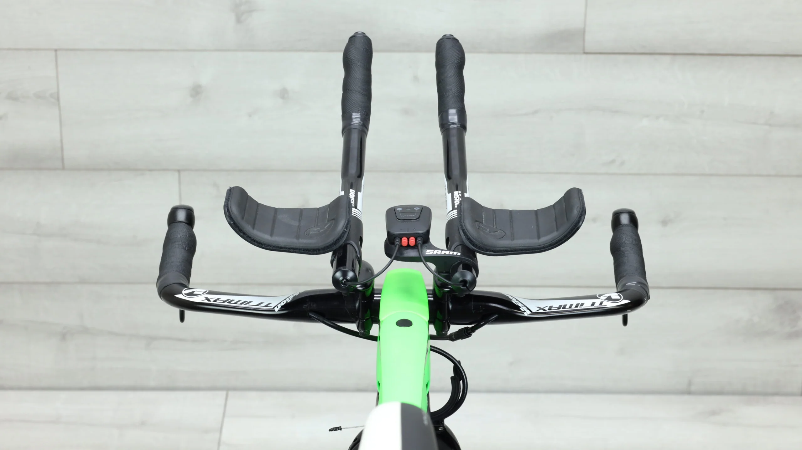 2016 Focus Izalco Chrono Max  Triathlon Bike - Medium - Image 10