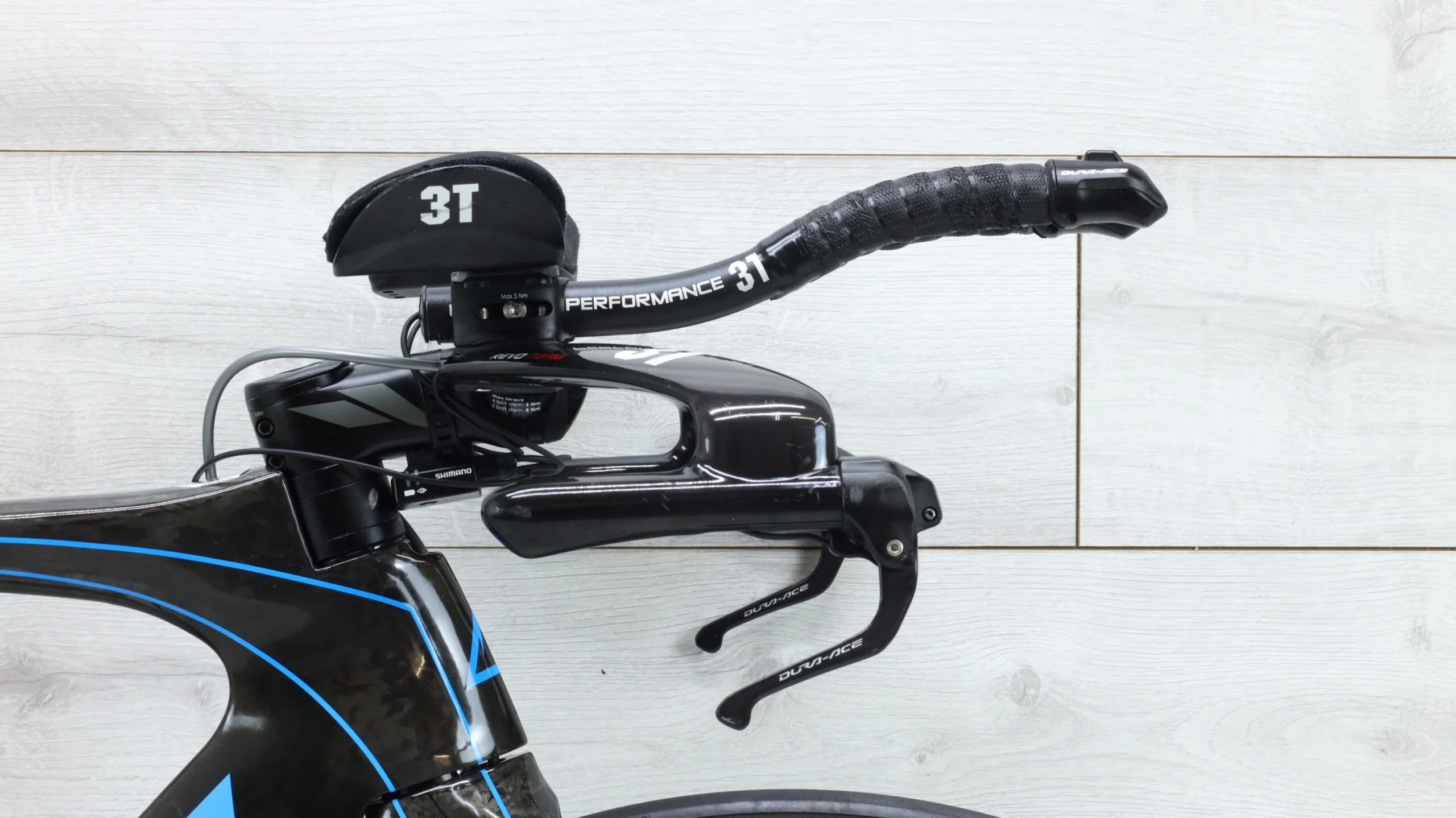 2016 Fuji Norcom Straight 1.1  Triathlon Bike - Med/Large - Image 9