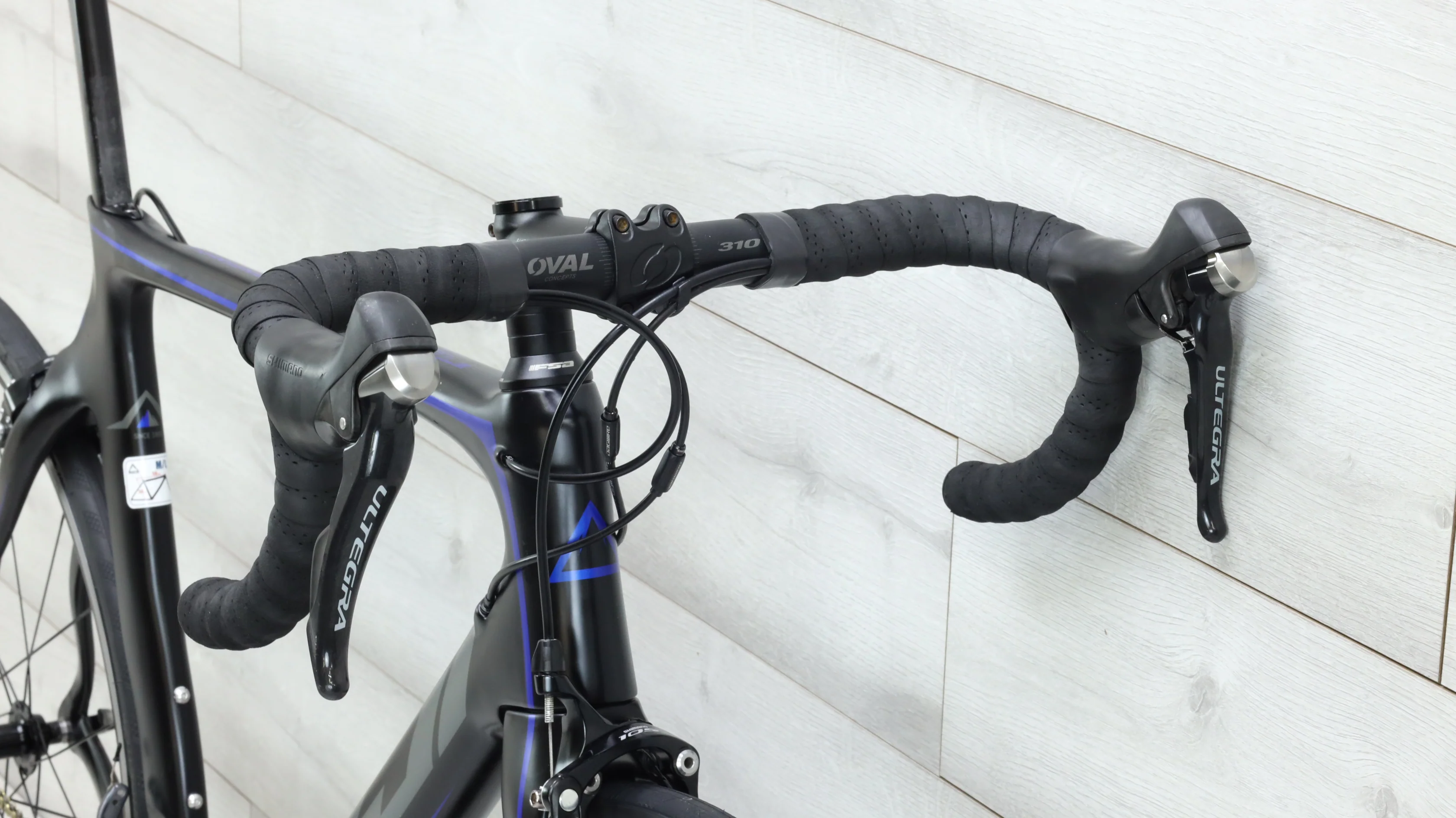 Fuji Transonic 2.5 LE Road Bike - 2016, 56cm - Image 7