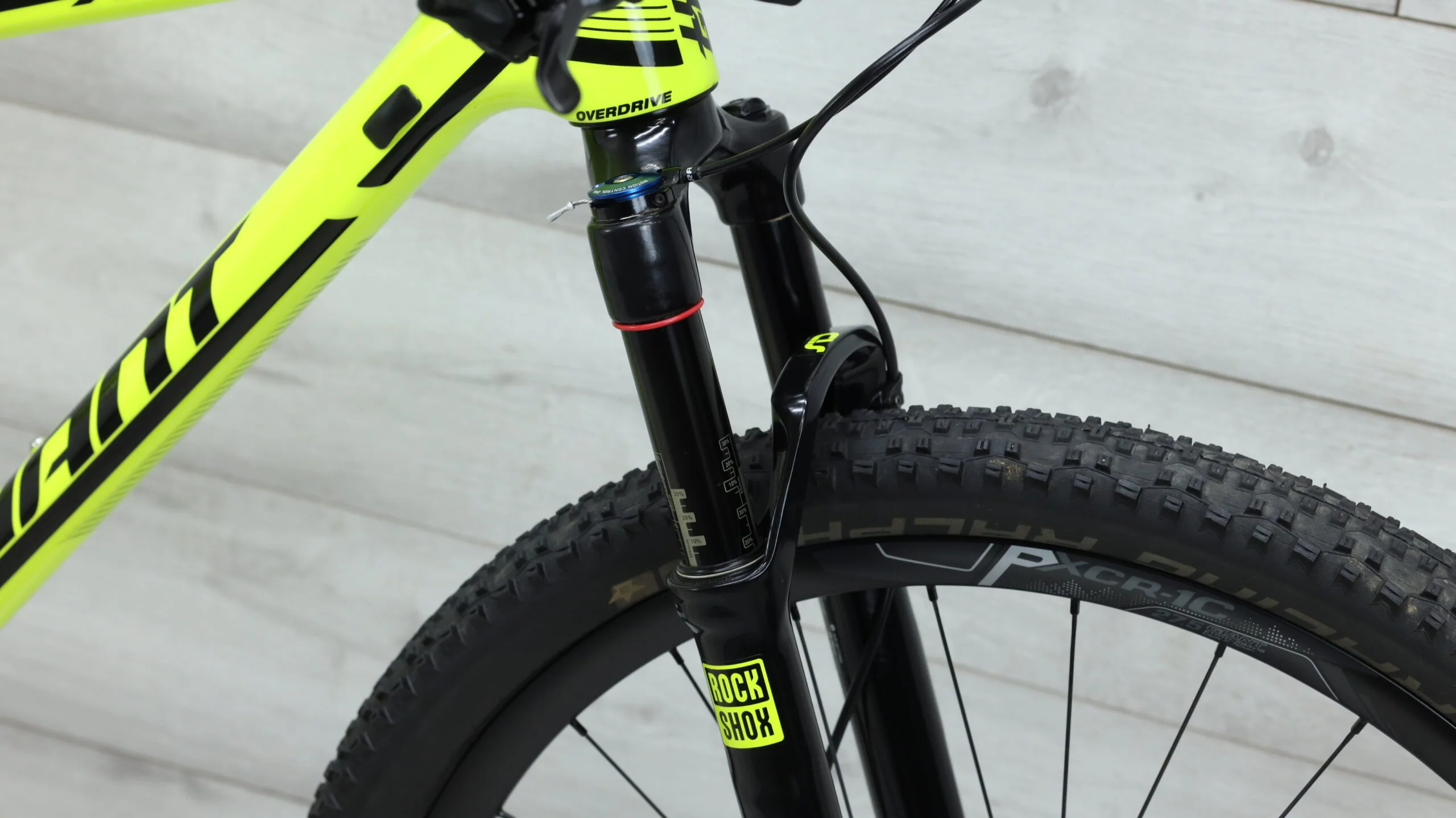 2016 Giant XTC Advanced SL 27.5 1  Mountain Bike - Medium - Image 7