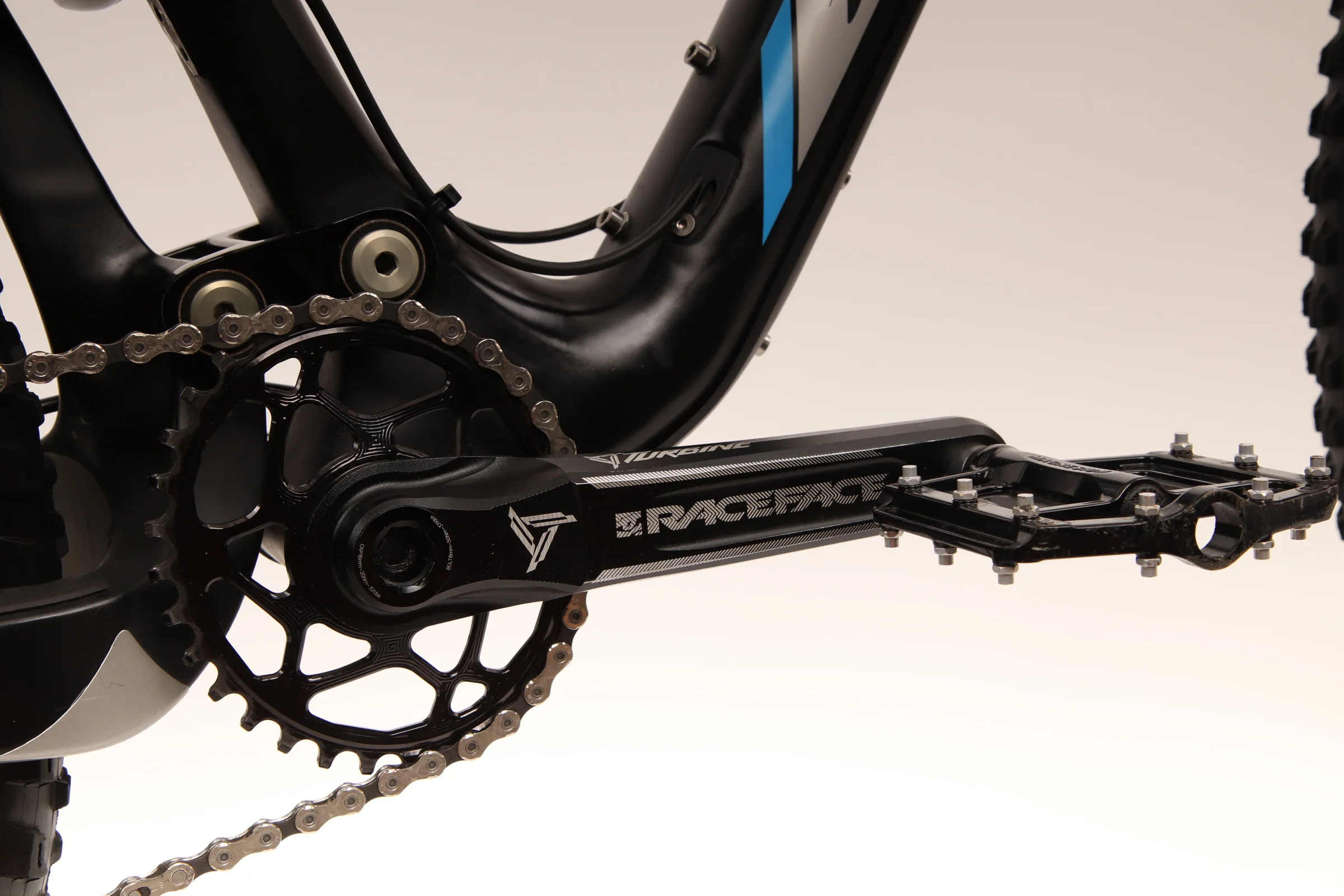 2016 IBIS MOJO HD3 Mountain Bike - Large - Image 4