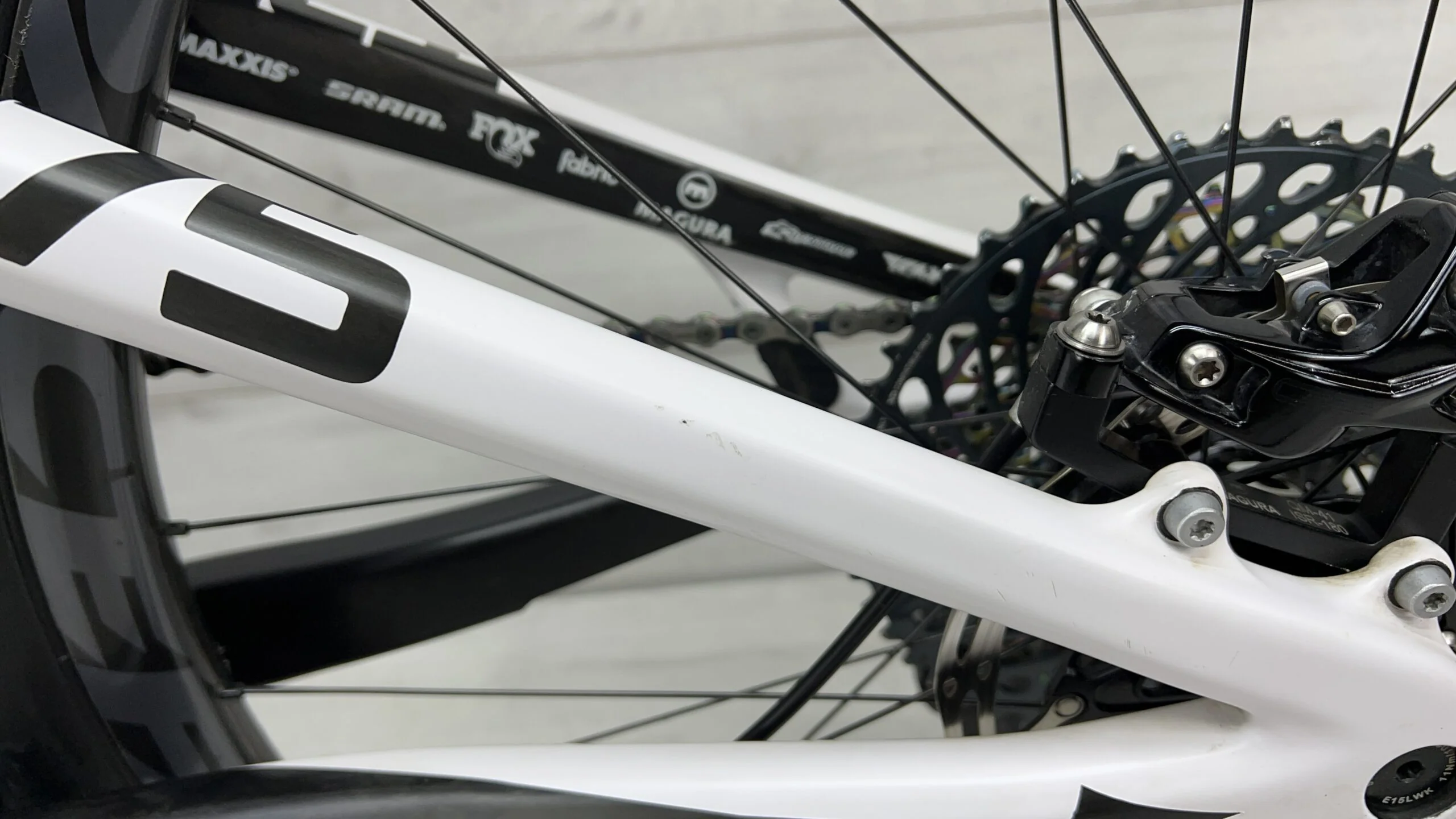2016 Intense Tracer 275 Palmer Edition  Mountain Bike - Medium - Image 12