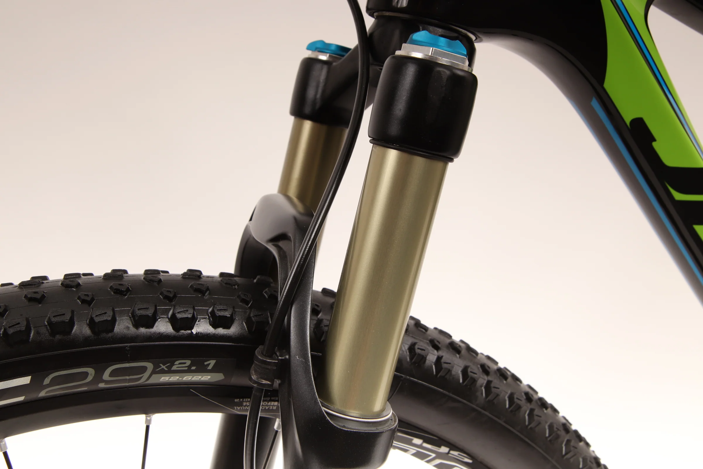 2016 JAMIS DAKOTA PRO  Mountain Bike - Medium - Image 7