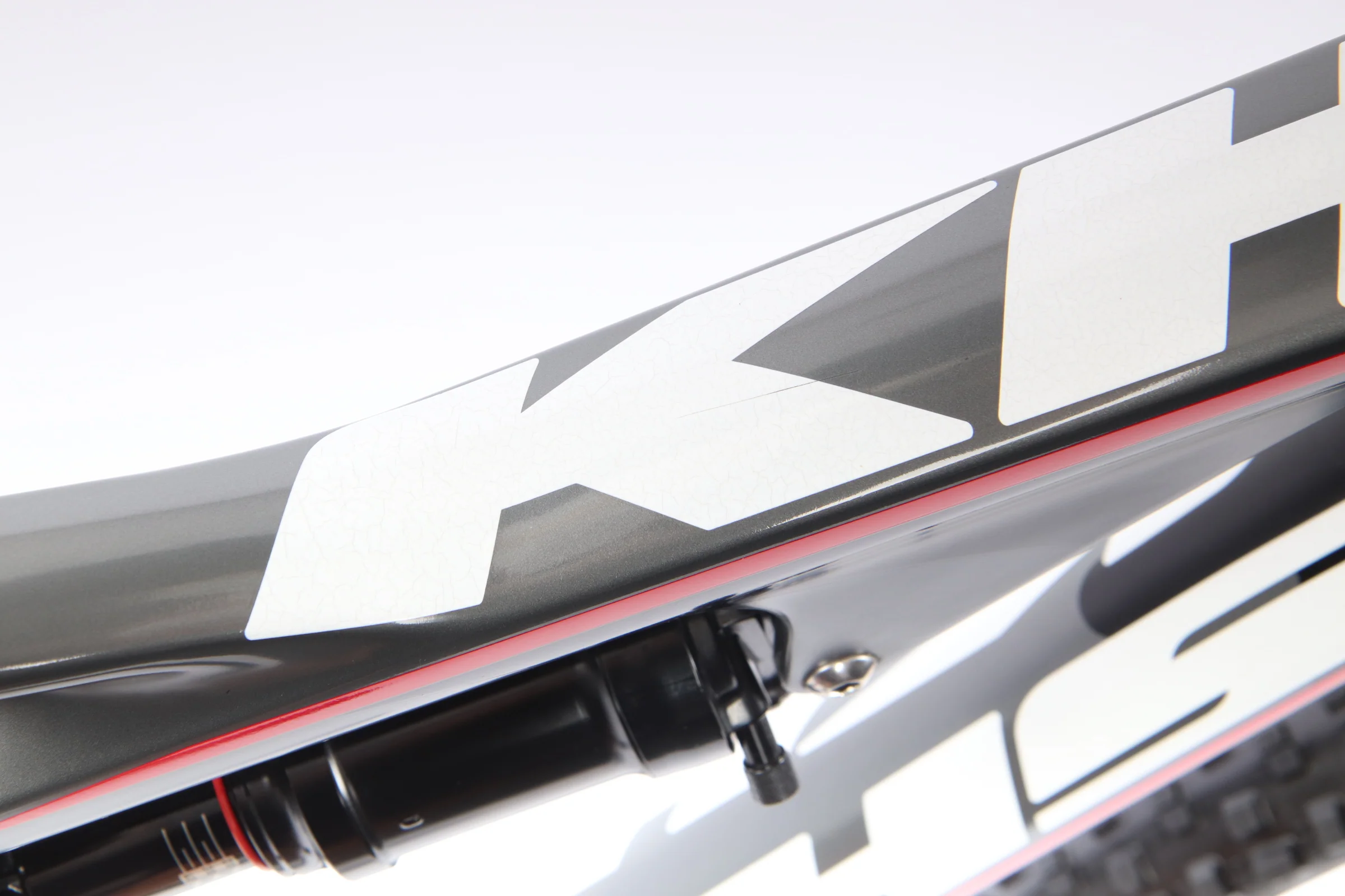 2016 KHS Prescott Mountain Bike - Medium - Image 15