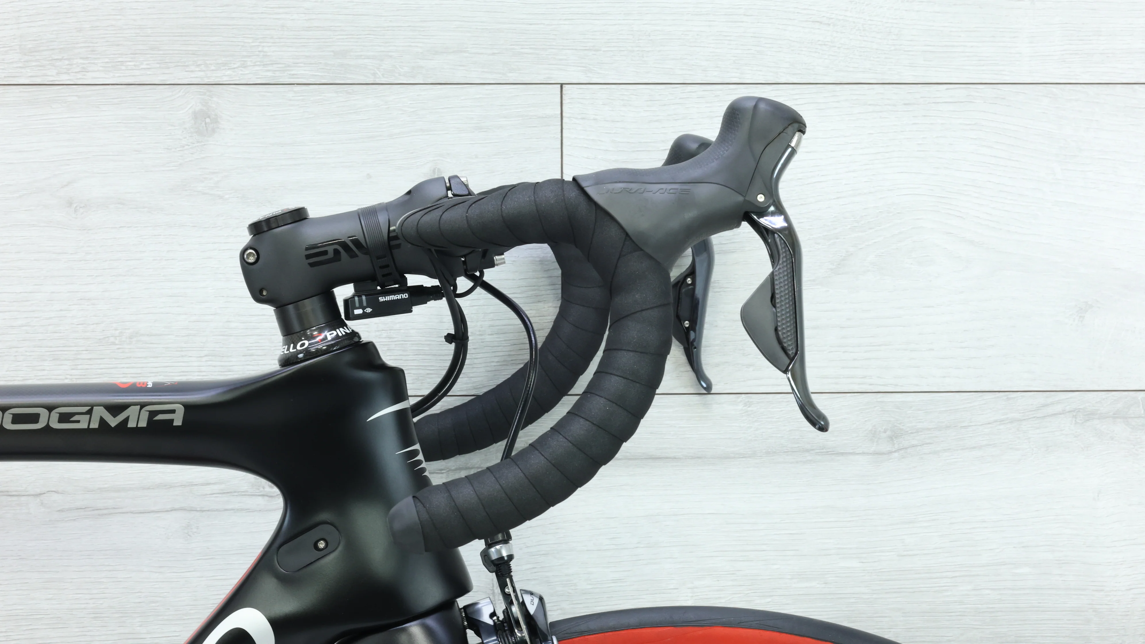 2016 Pinarello Dogma F8 Dura-Ace Di2 Road Bike - 54cm - Image 9