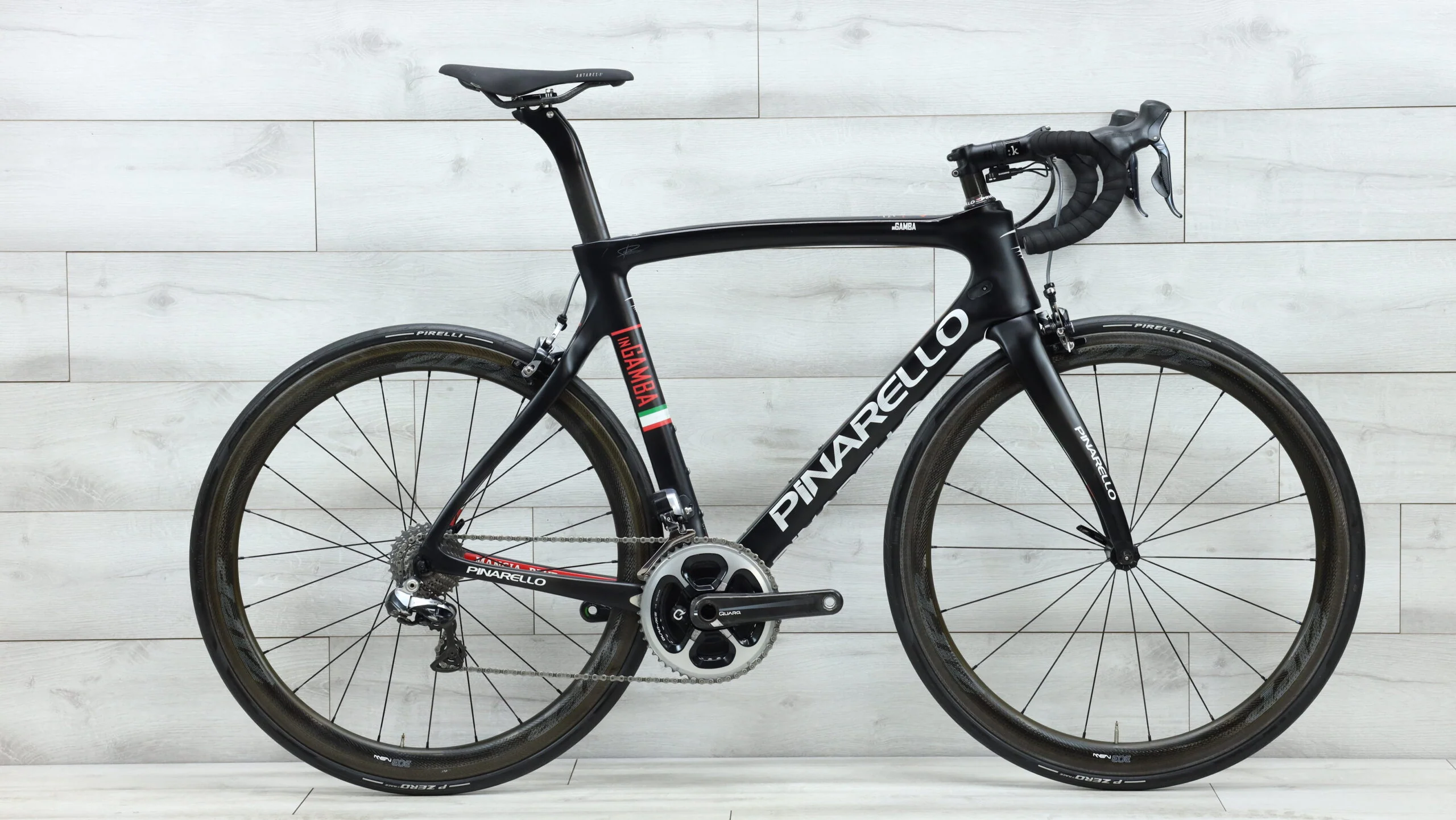 2016 Pinarello Dogma F8 Road Bike - 56cm
