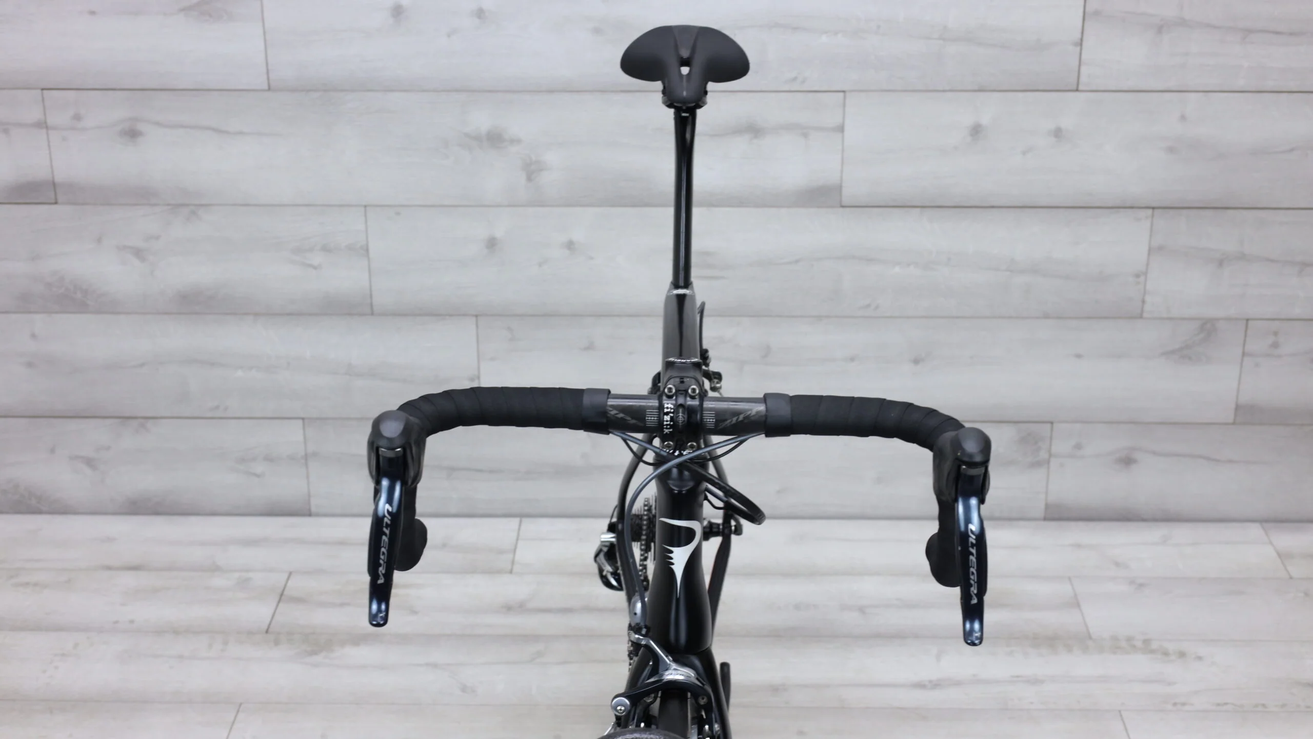 2016 Pinarello Dogma F8 Road Bike - 56cm - Image 9