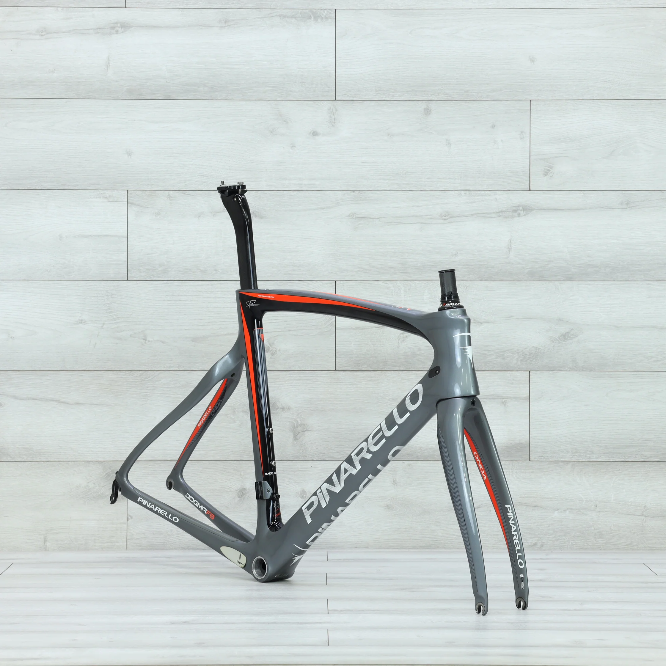 2016 Pinarello Dogma F8 Road Frameset - 55cm - Image 2