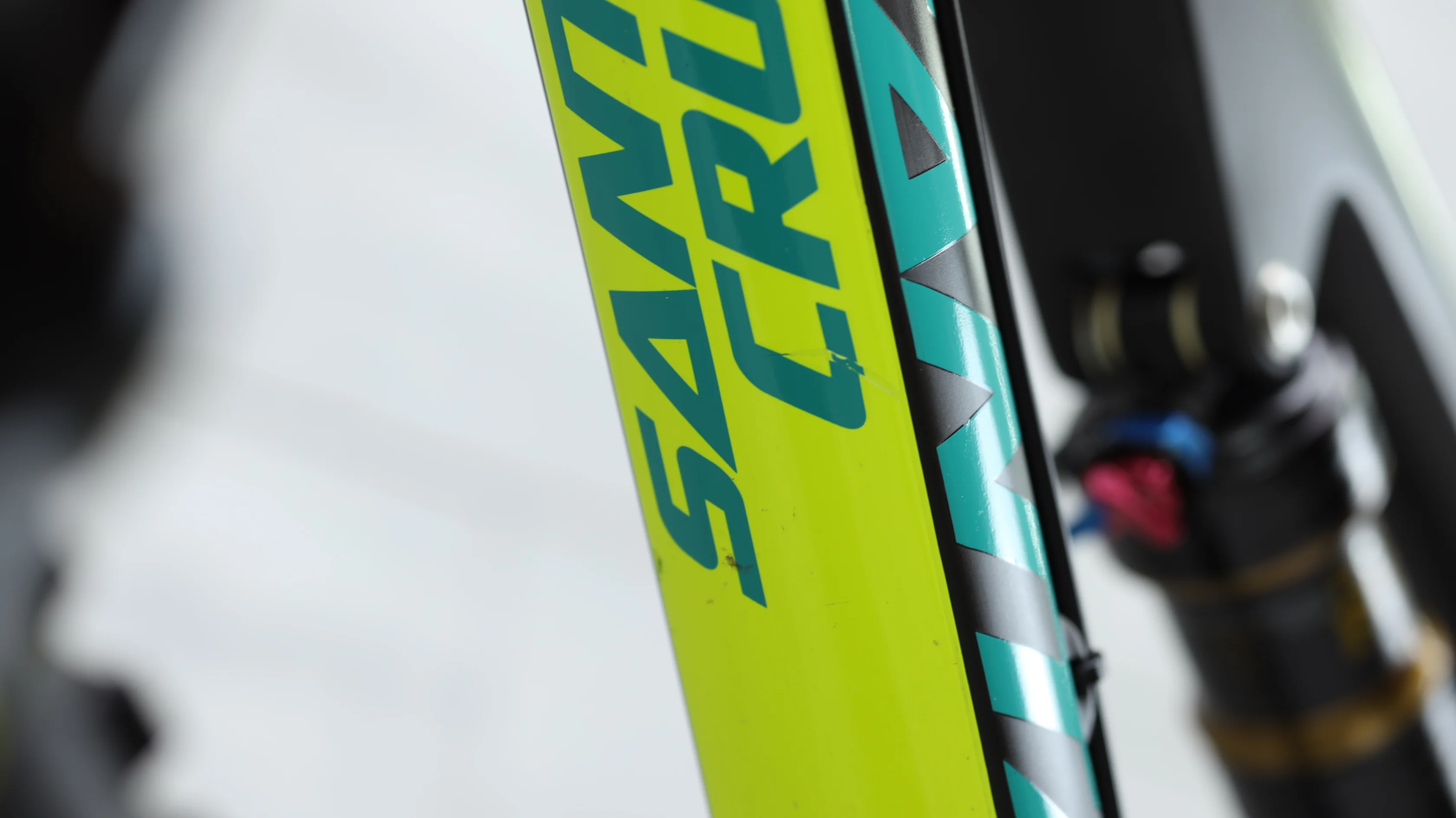 2016 Santa Cruz 5010 Carbon CC X01 Mountain Bike - Medium - Image 19