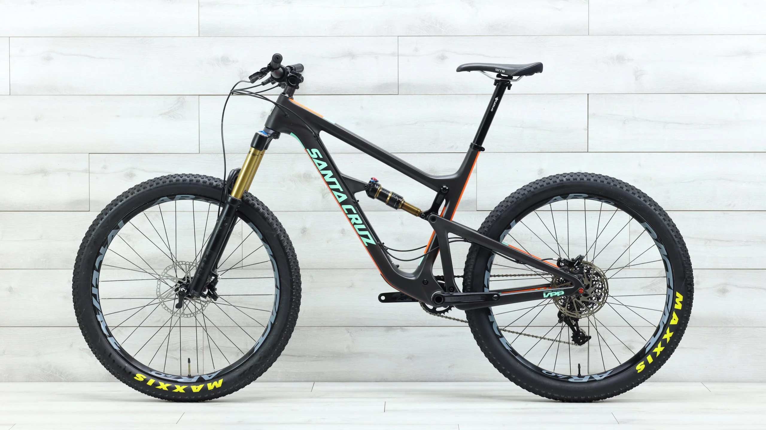 2016 Santa Cruz Hightower C Mountain Bike - X-Large - Image 2