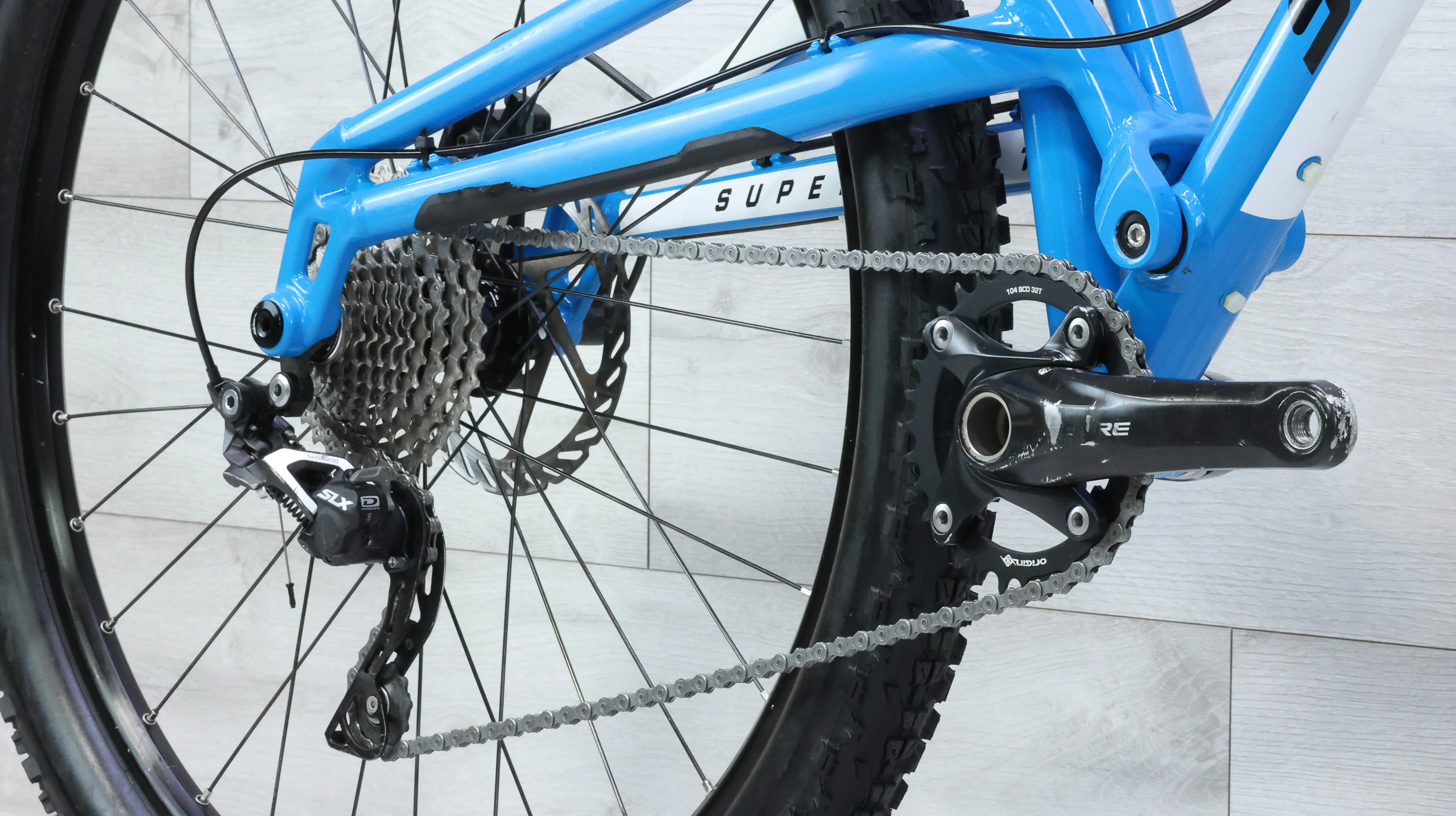 2016 Santa Cruz Superlight Mountain Bike - Medium - Image 7