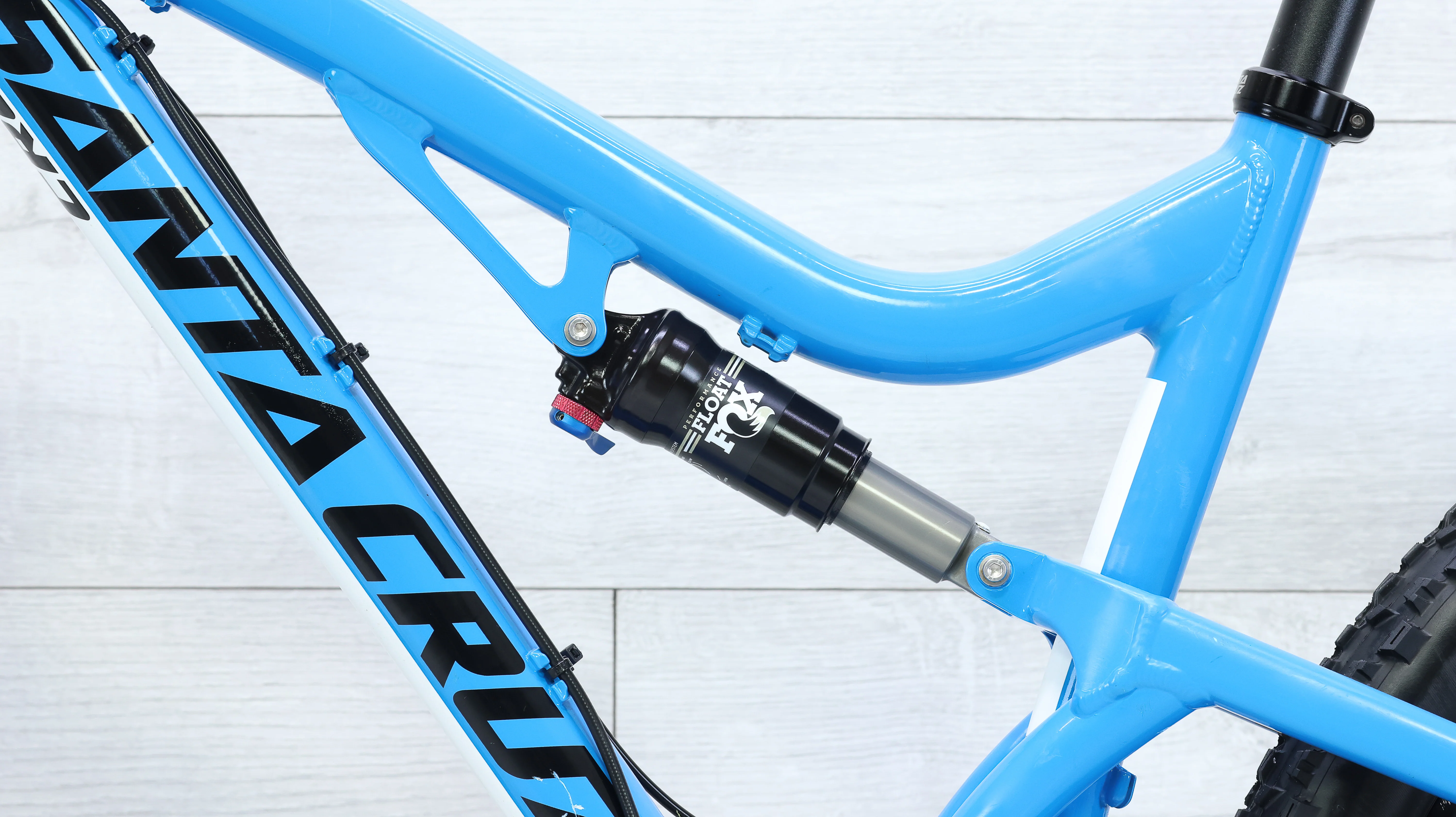 2016 Santa Cruz Superlight Mountain Bike - Medium - Image 9